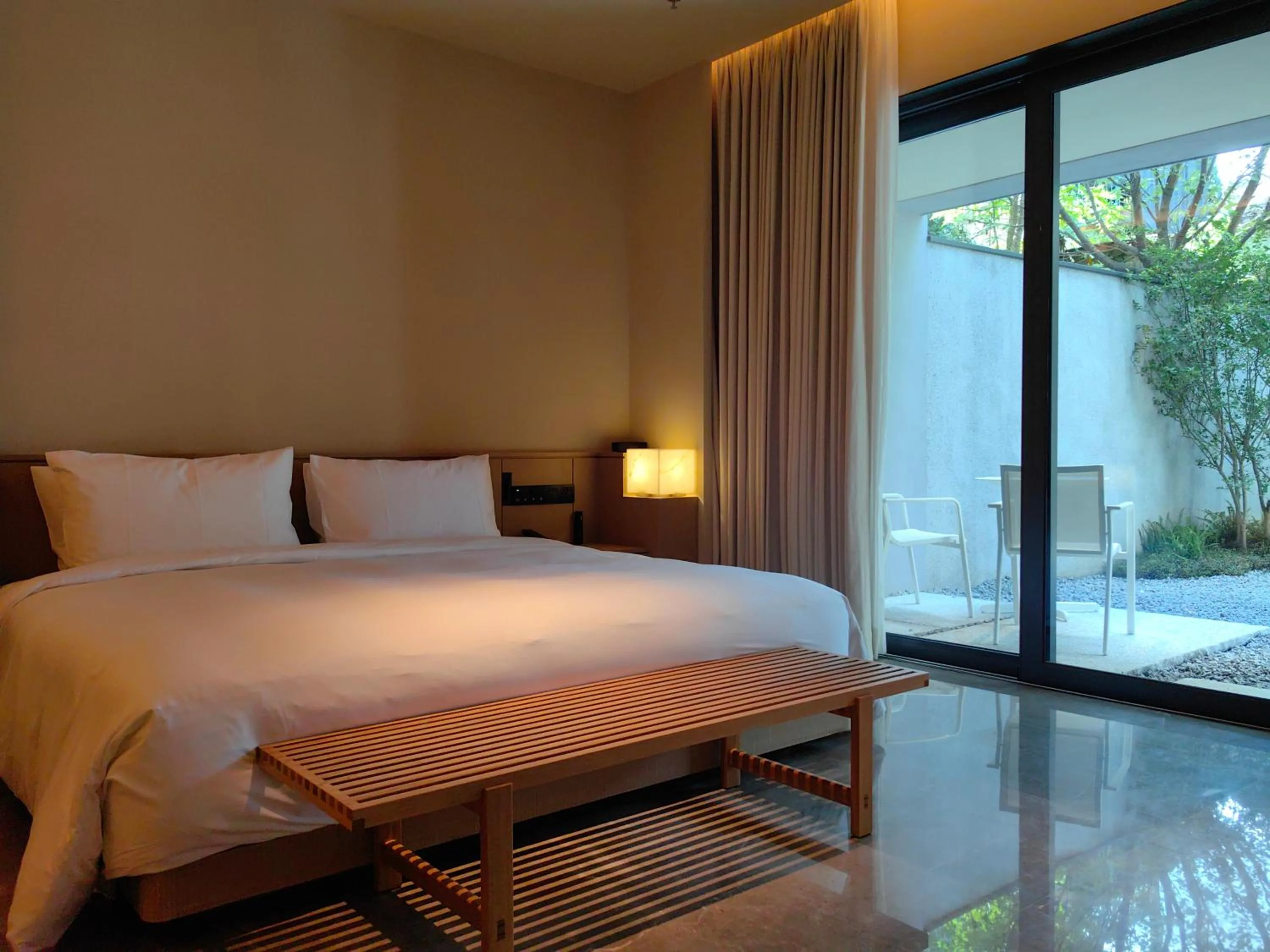 Bed in Jiangnan House Chaozhou