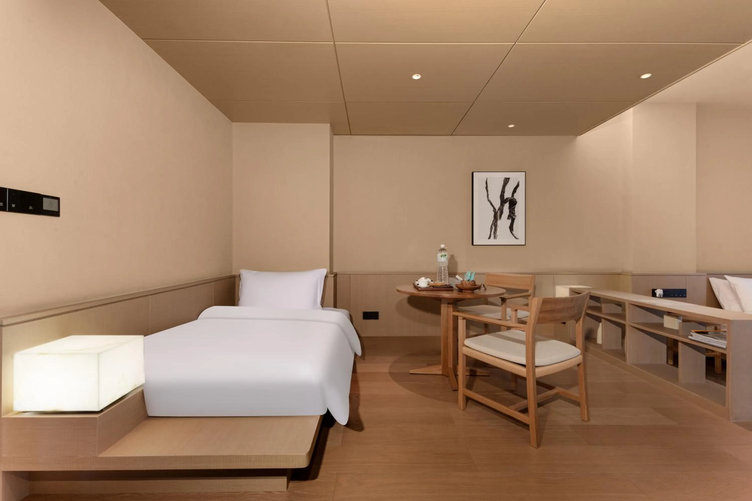 Living room, Bed in Jiangnan House Chaozhou