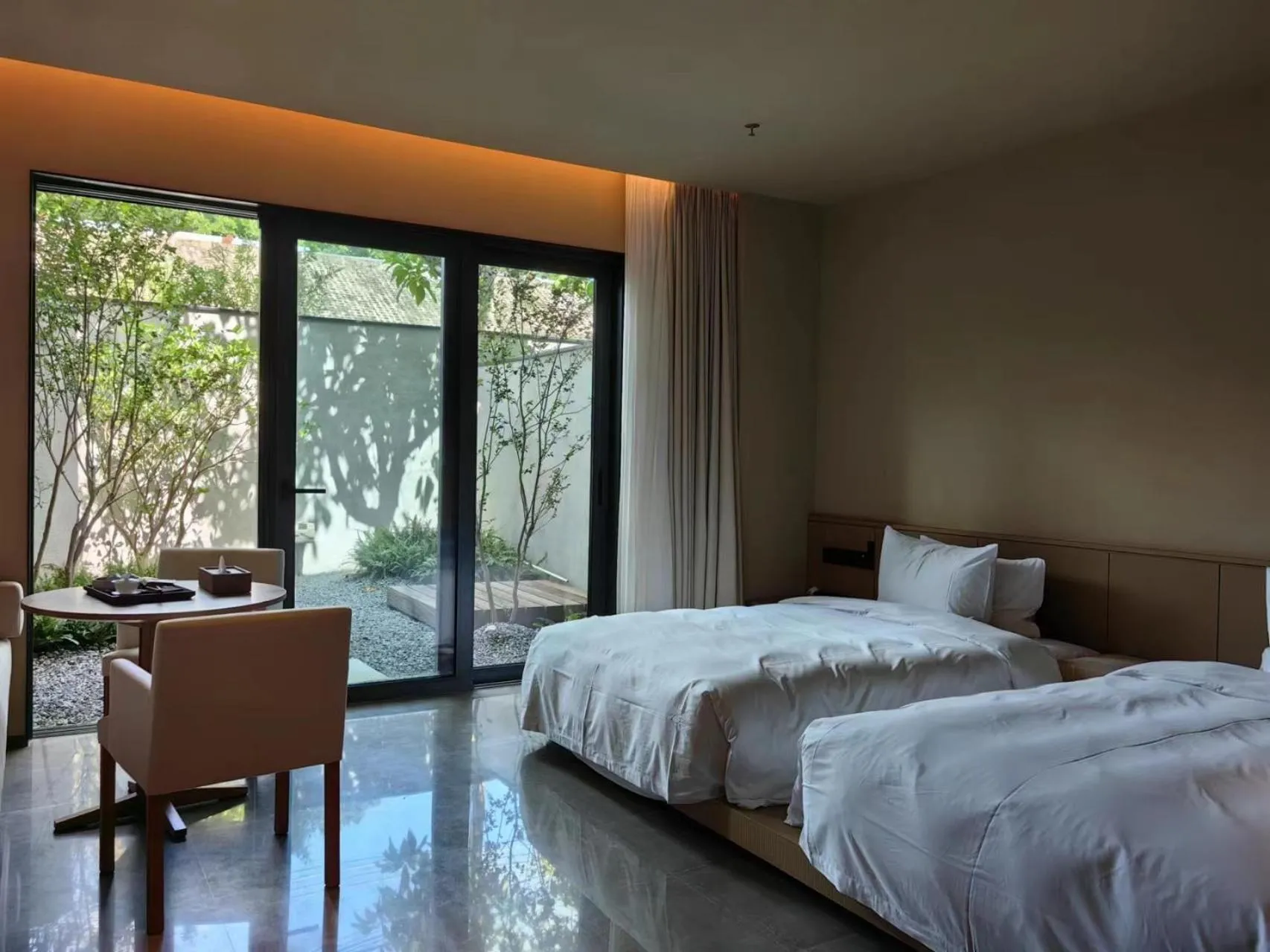 Bed in Jiangnan House Chaozhou