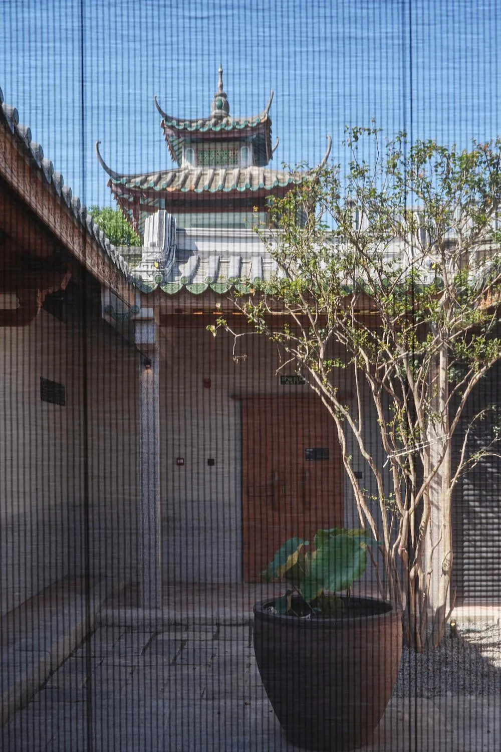 Inner courtyard view in Jiangnan House Chaozhou