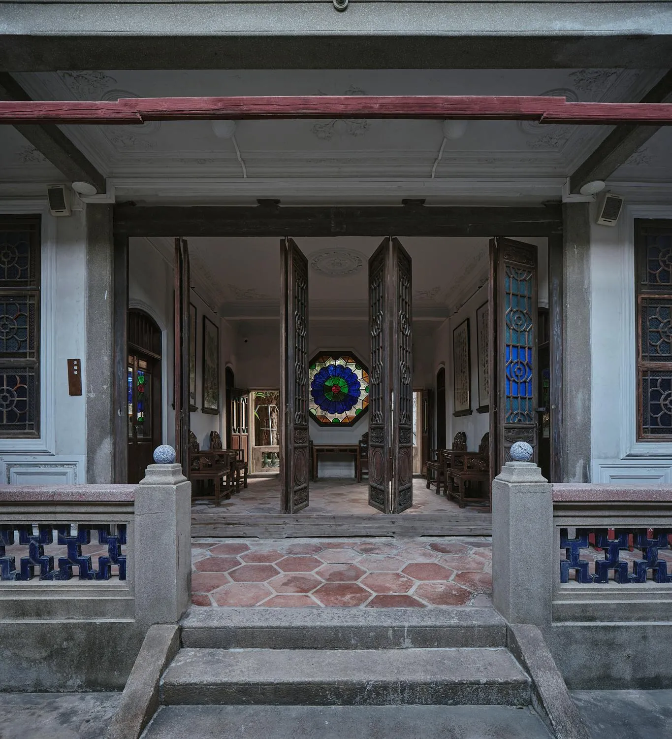 Property building in Jiangnan House Chaozhou