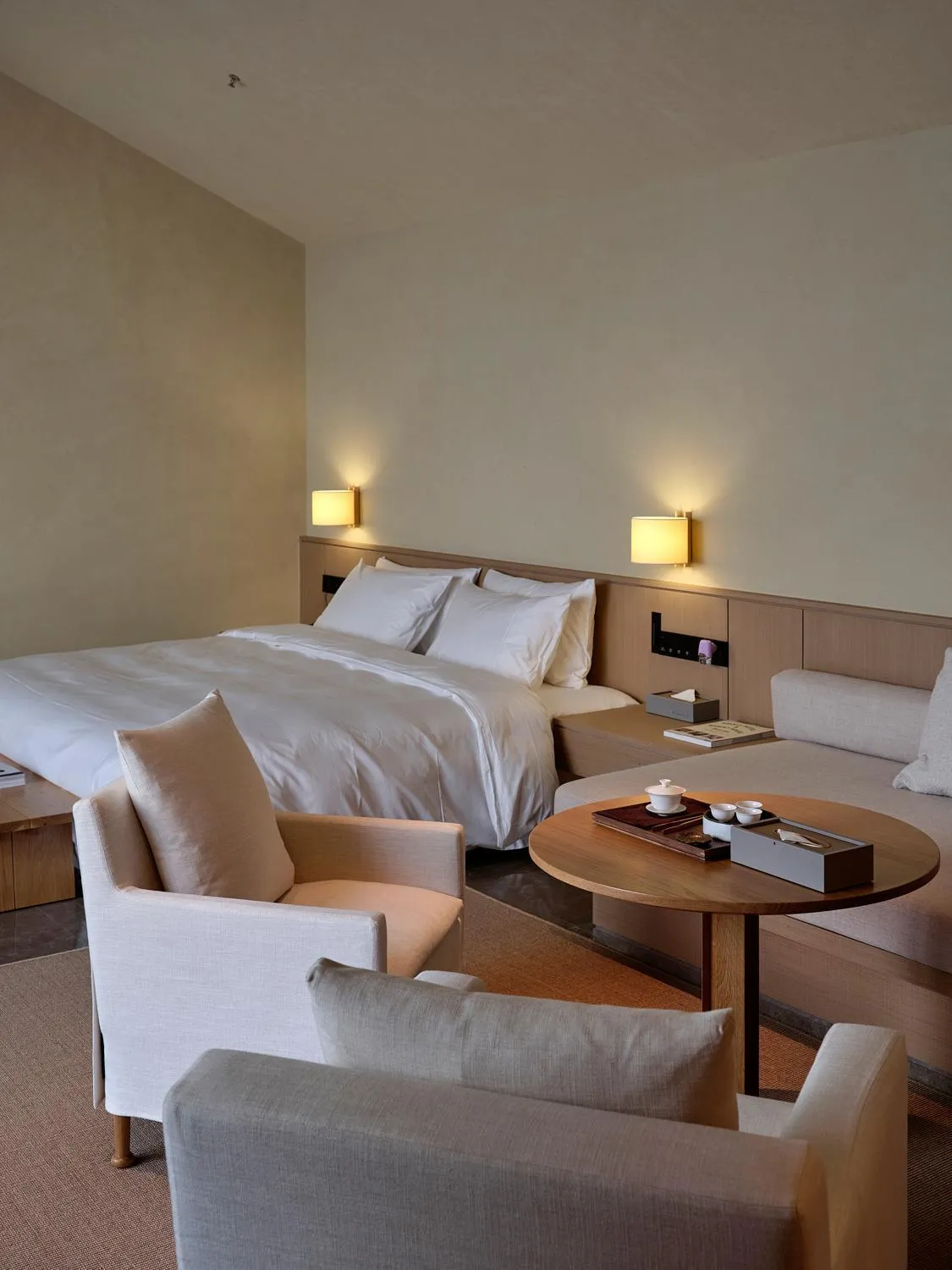 Bed in Jiangnan House Chaozhou
