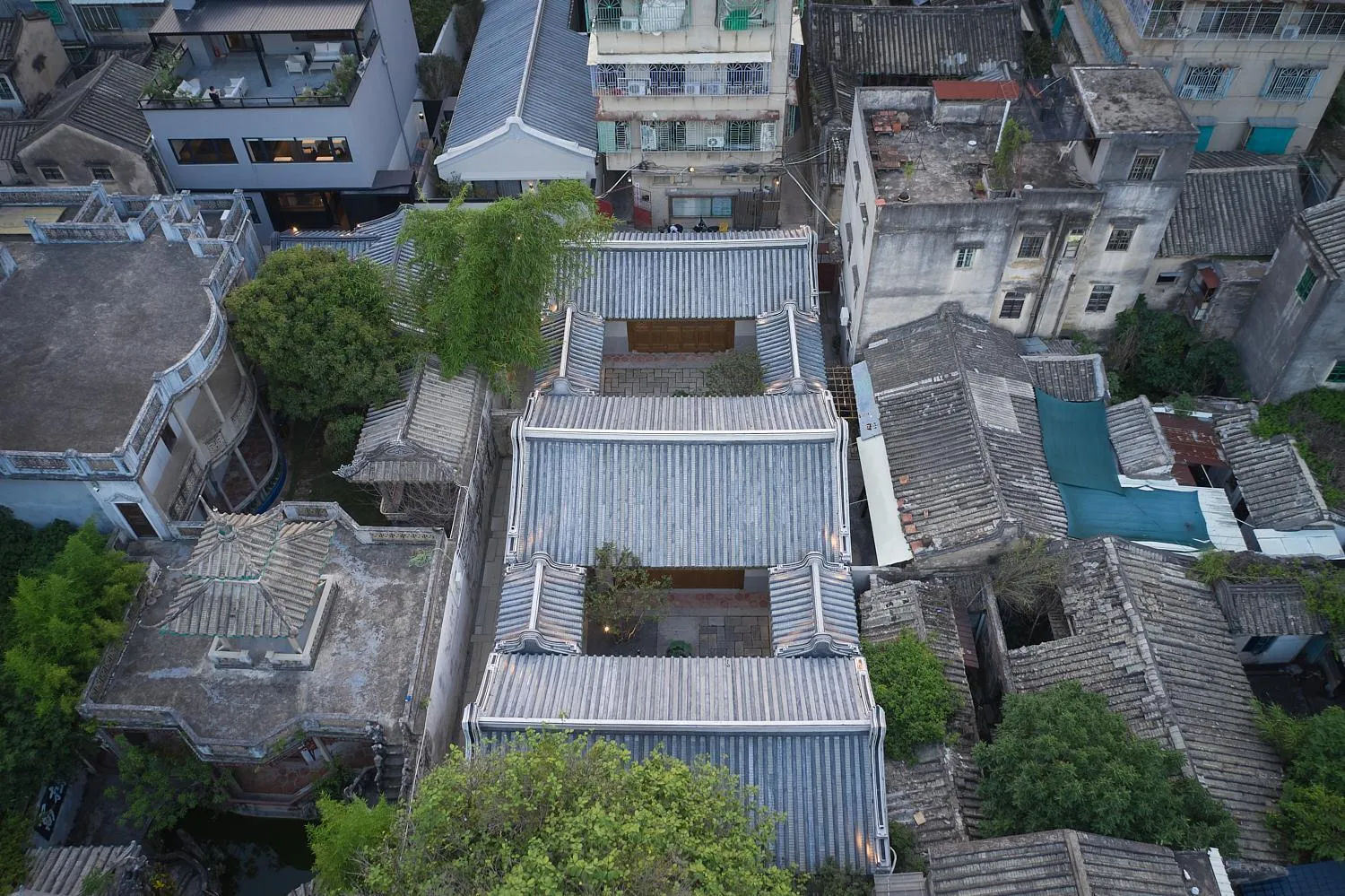 Property building in Jiangnan House Chaozhou