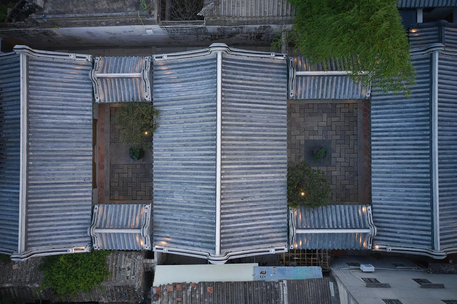 Property building in Jiangnan House Chaozhou
