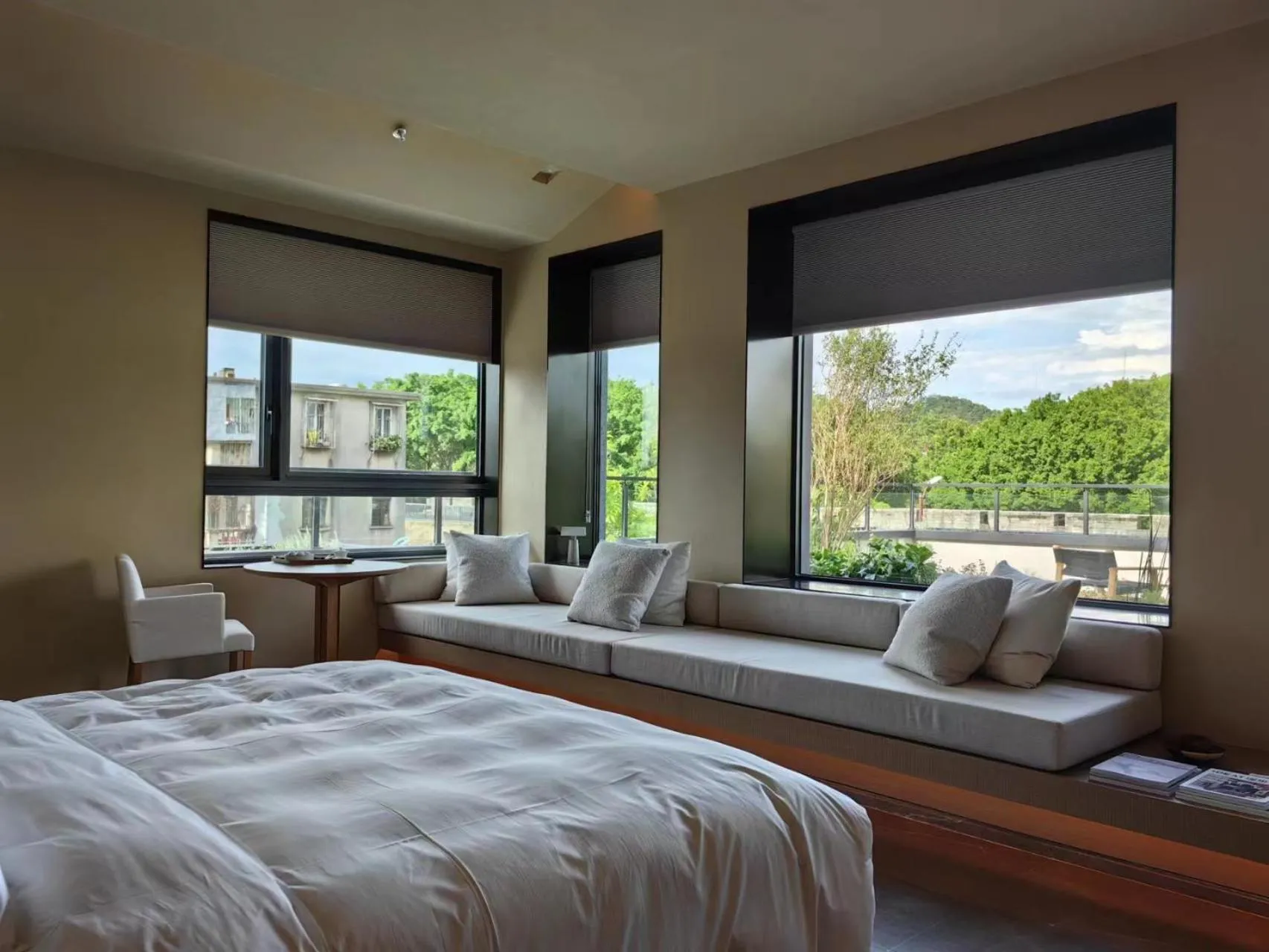 Bed in Jiangnan House Chaozhou