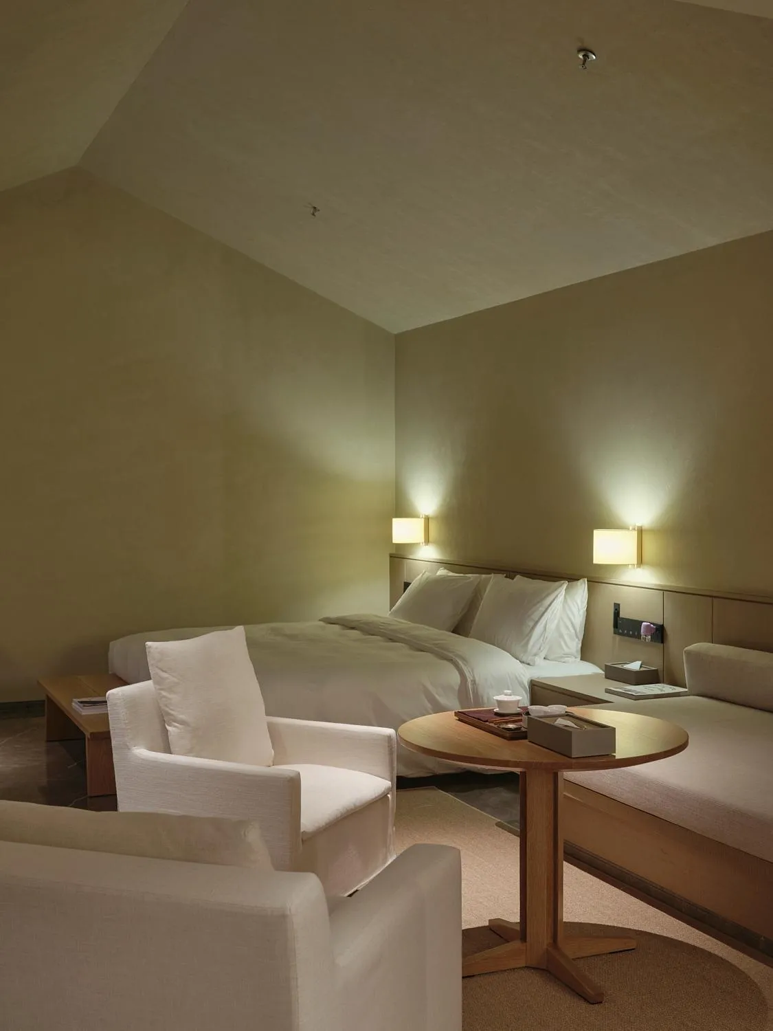 Bed in Jiangnan House Chaozhou