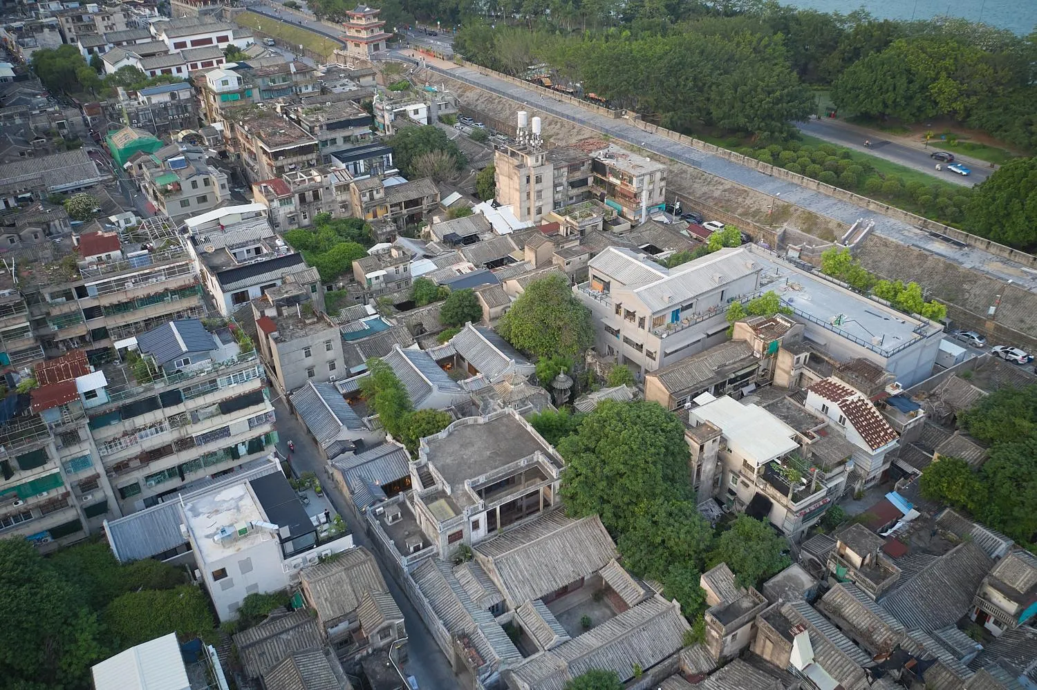 Property building in Jiangnan House Chaozhou