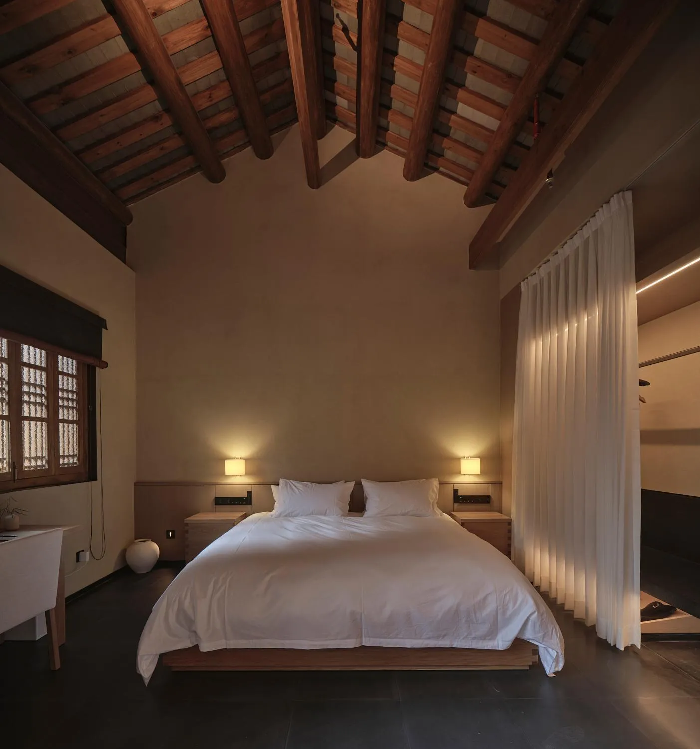 Bed in Jiangnan House Chaozhou