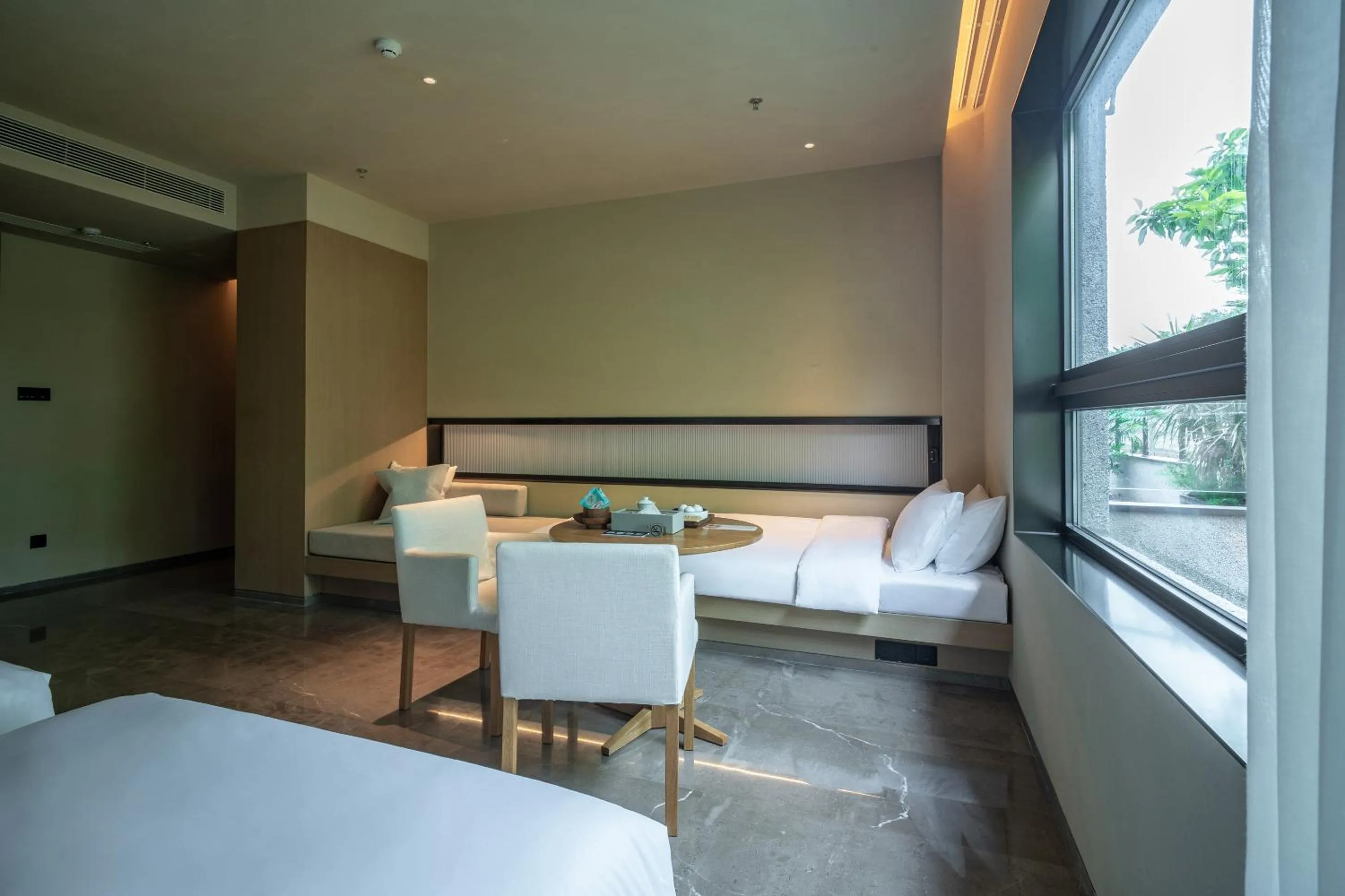 Bed in Jiangnan House Chaozhou