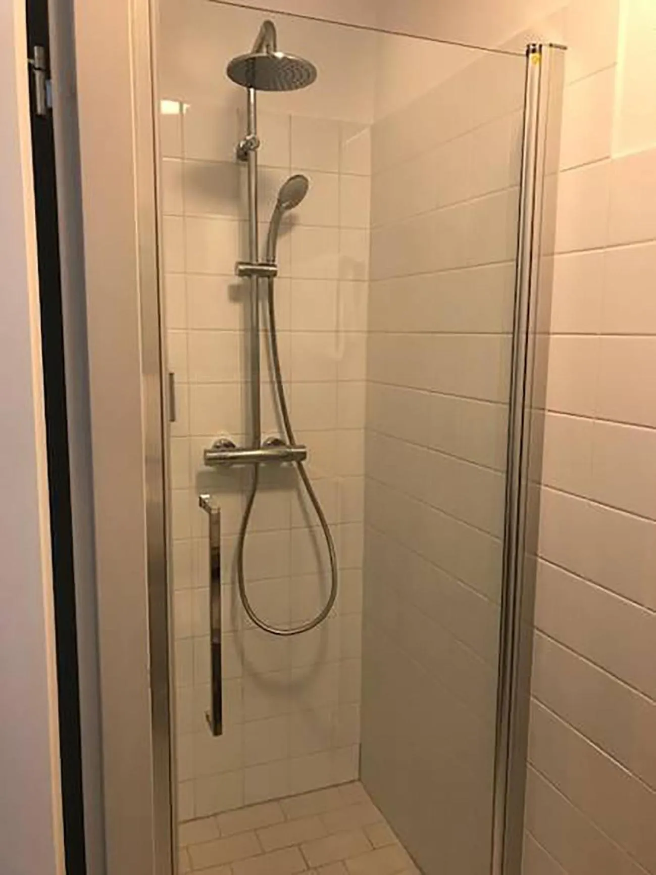 Shower in Fletcher Hotel-Restaurant de Witte Brug