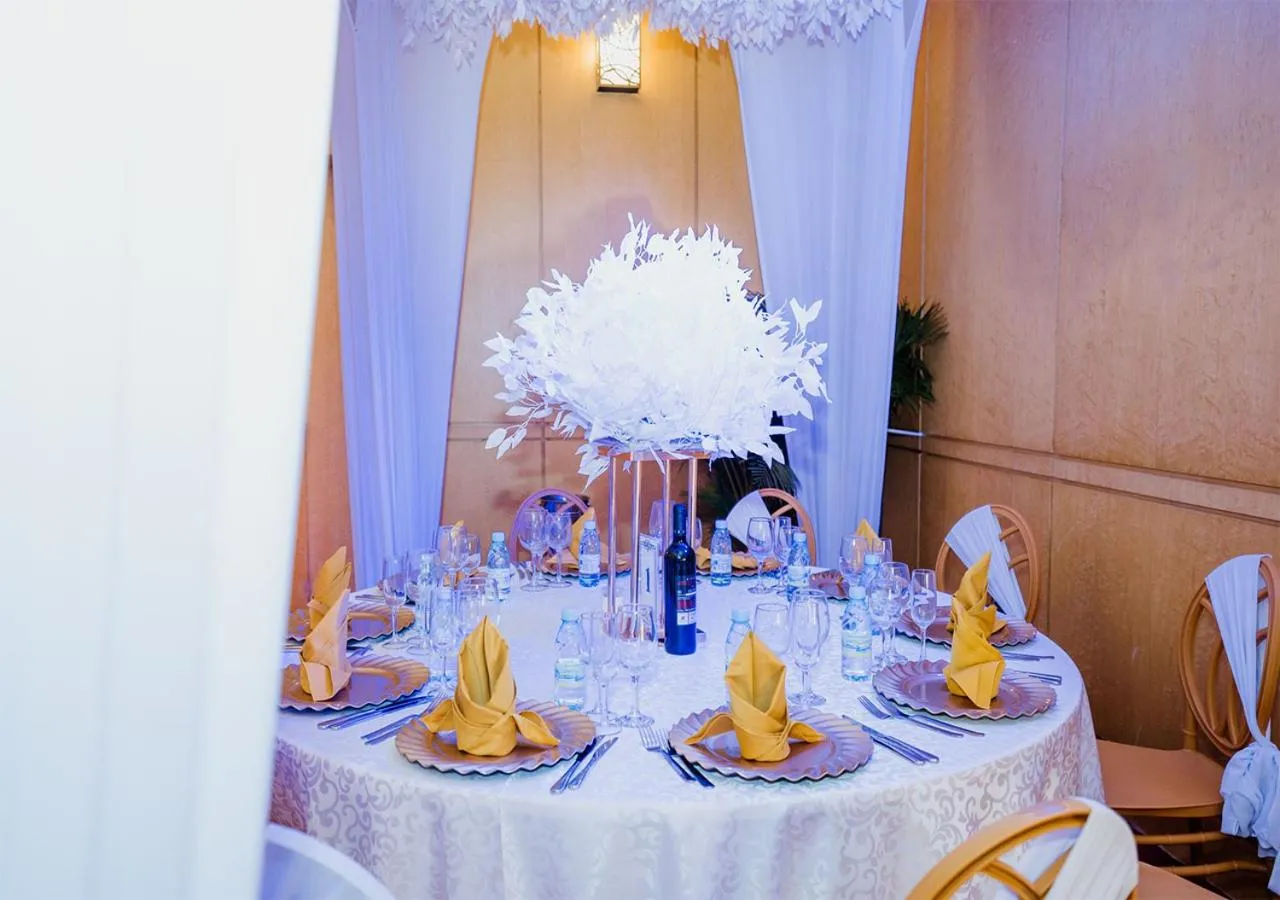 wedding in Bisila Palace