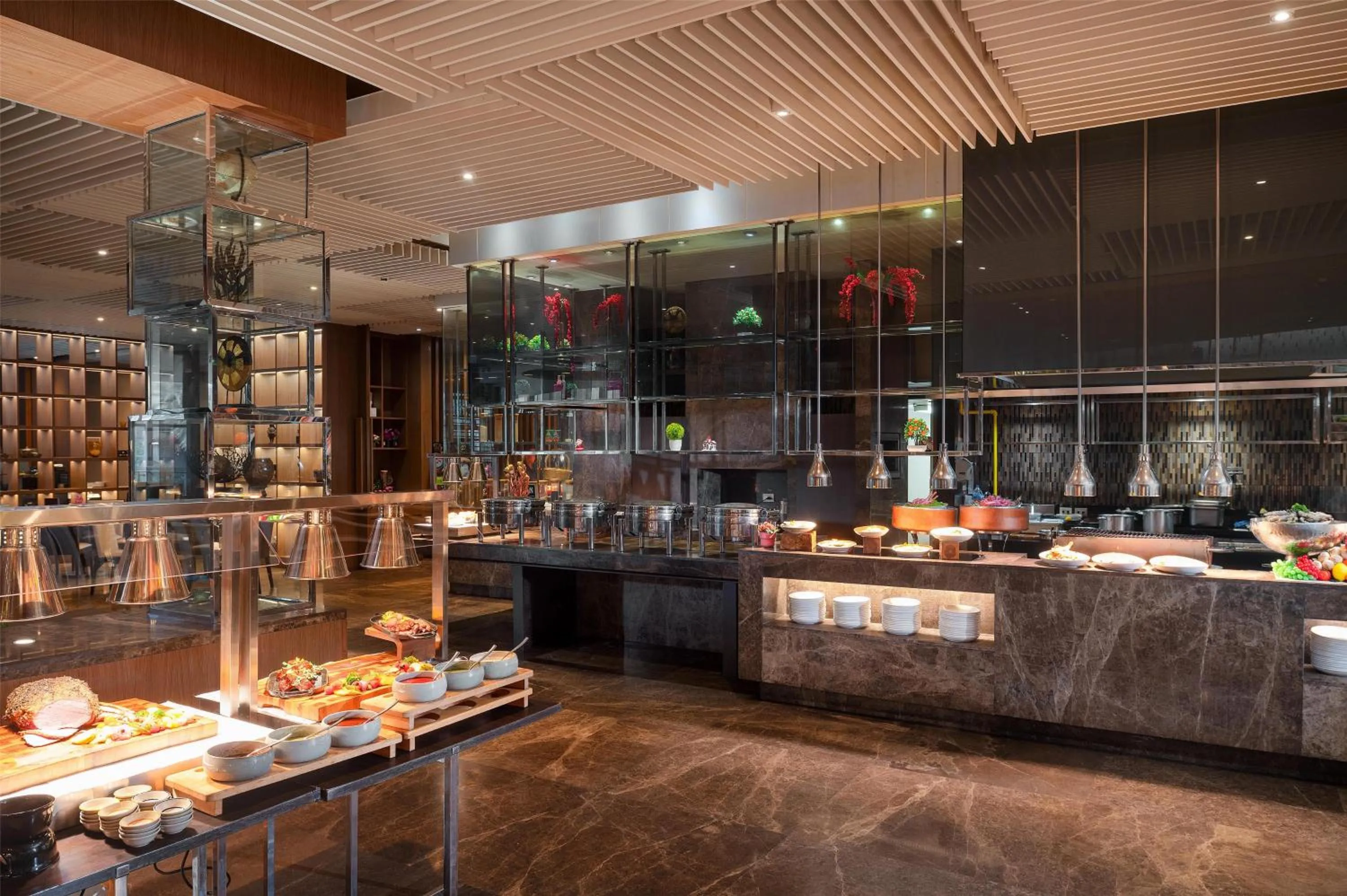 Restaurant/places to eat in Radisson Blu Plaza Bangkok