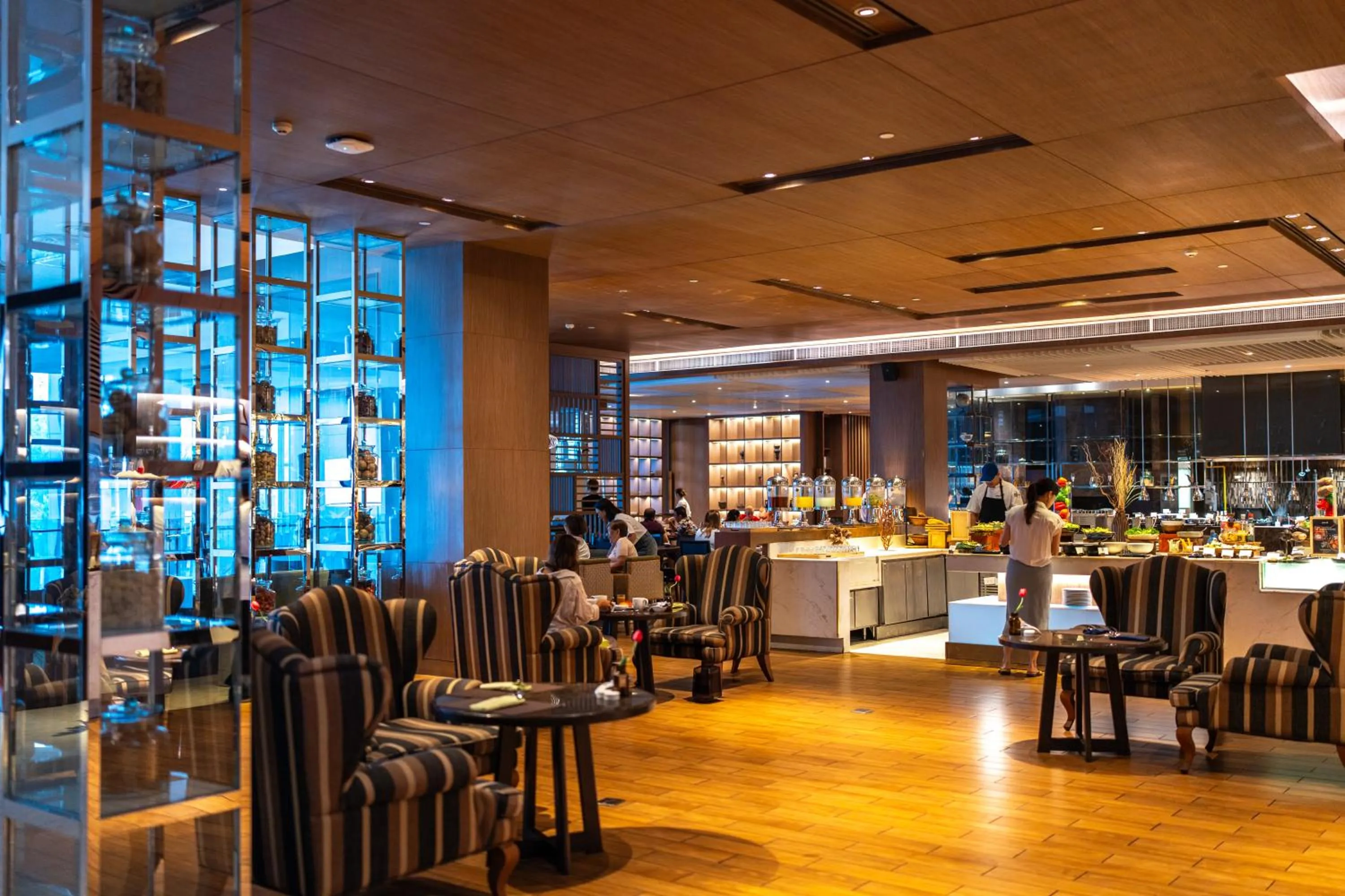 Breakfast in Radisson Blu Plaza Bangkok