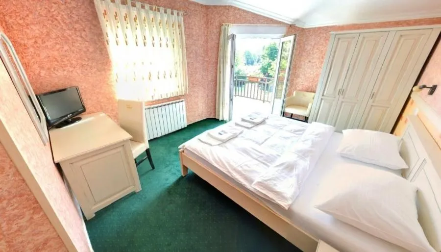 Bedroom in Motel Most