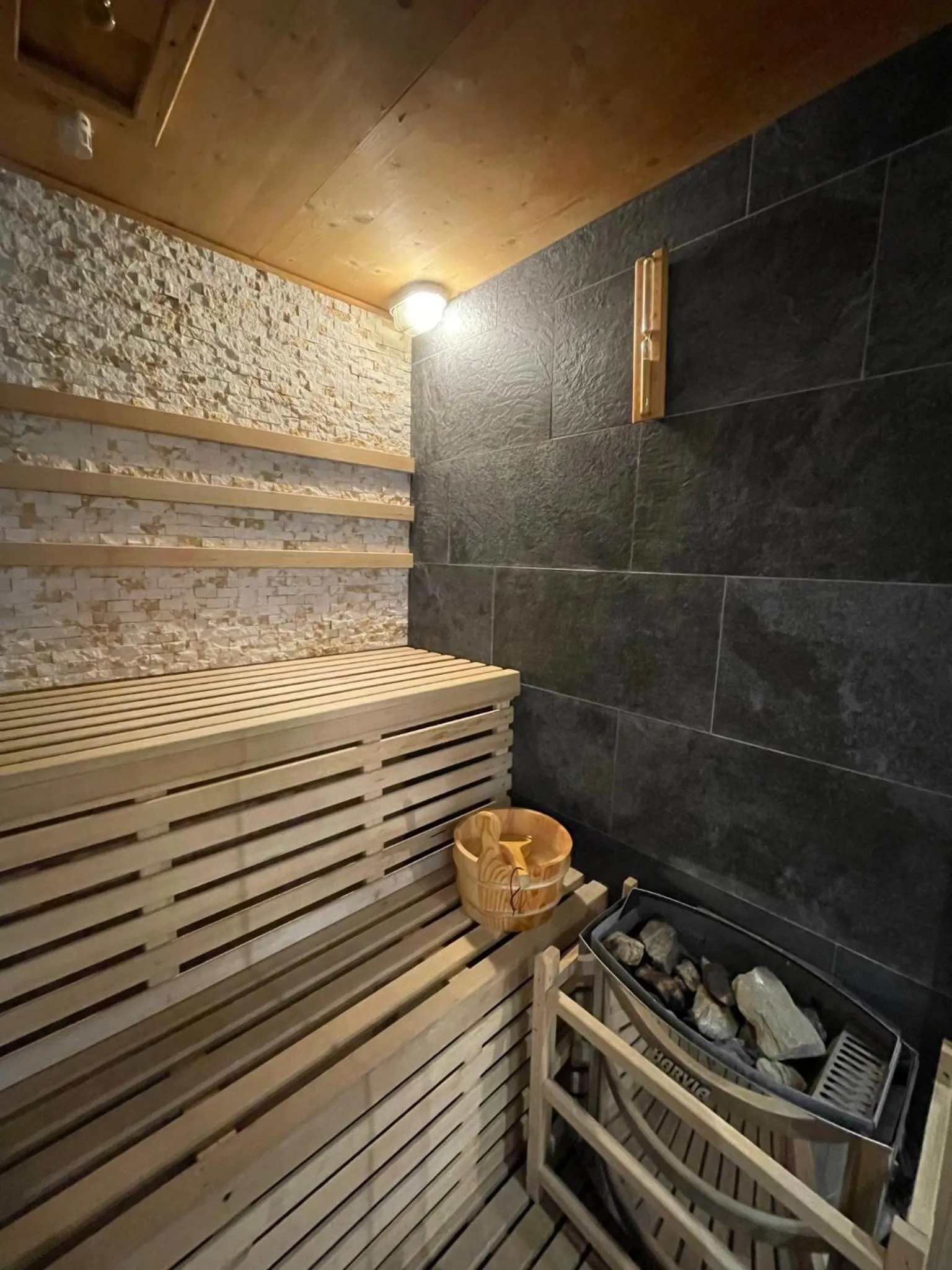 Sauna in Hotel Lago della Creta