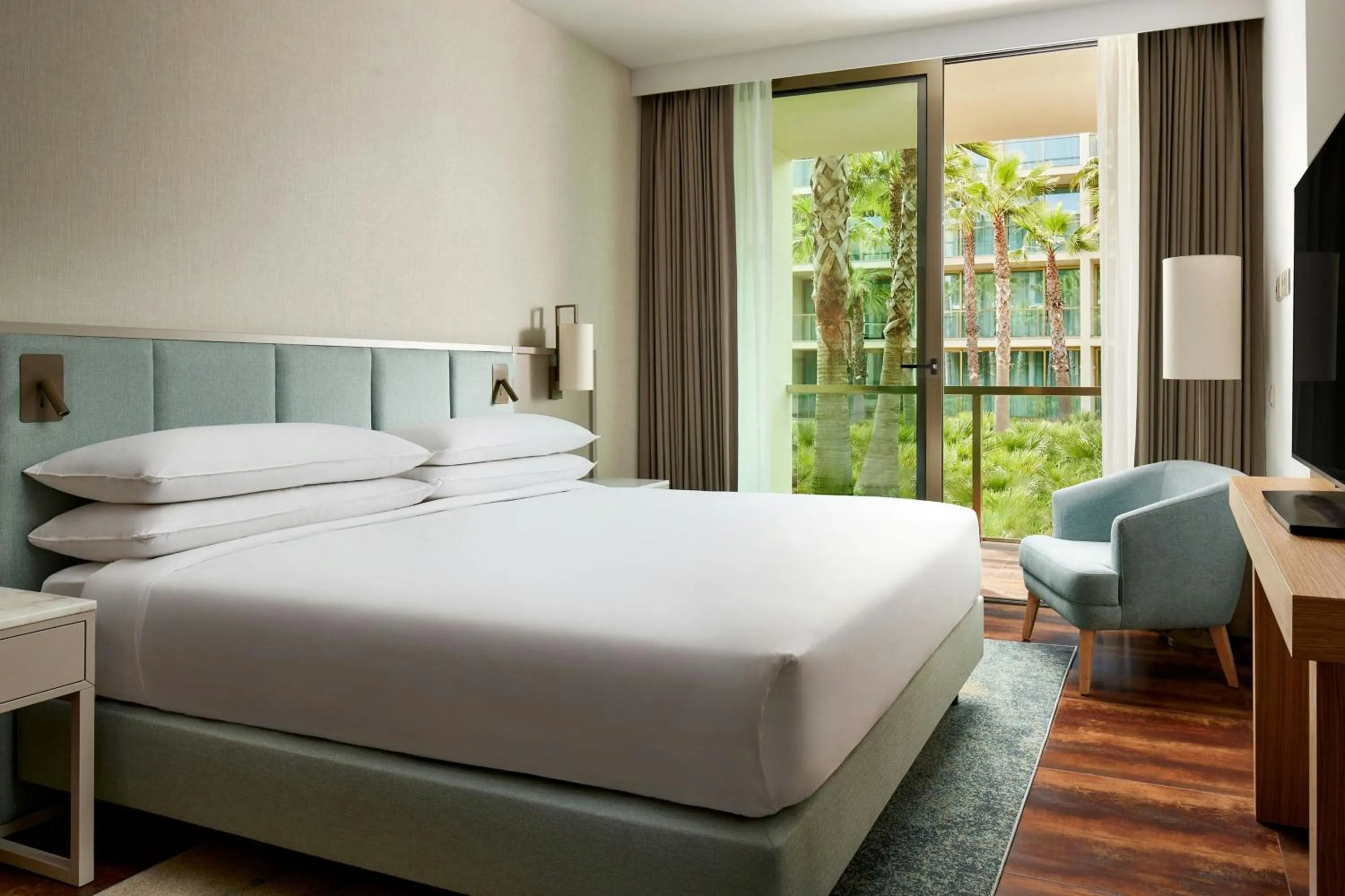 Photo of the whole room, Bed in Marriott Residences Salgados Resort, Algarve