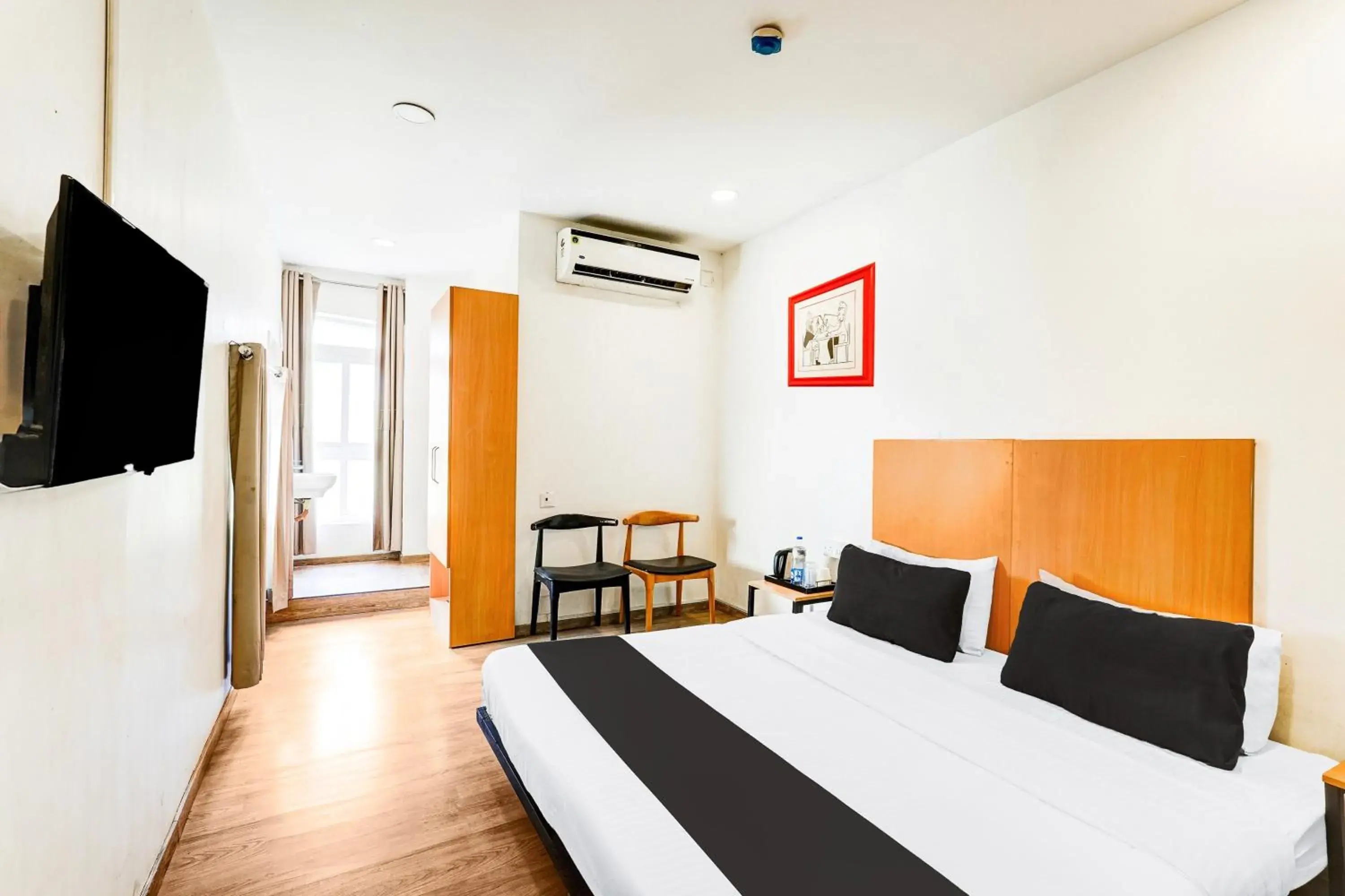 Bedroom, Bed in Collection O OMR Perungudi Thiruvanmiyur Beach Bedroom, Bed in Collection O OMR Perungudi Thiruvanmiyur Beach