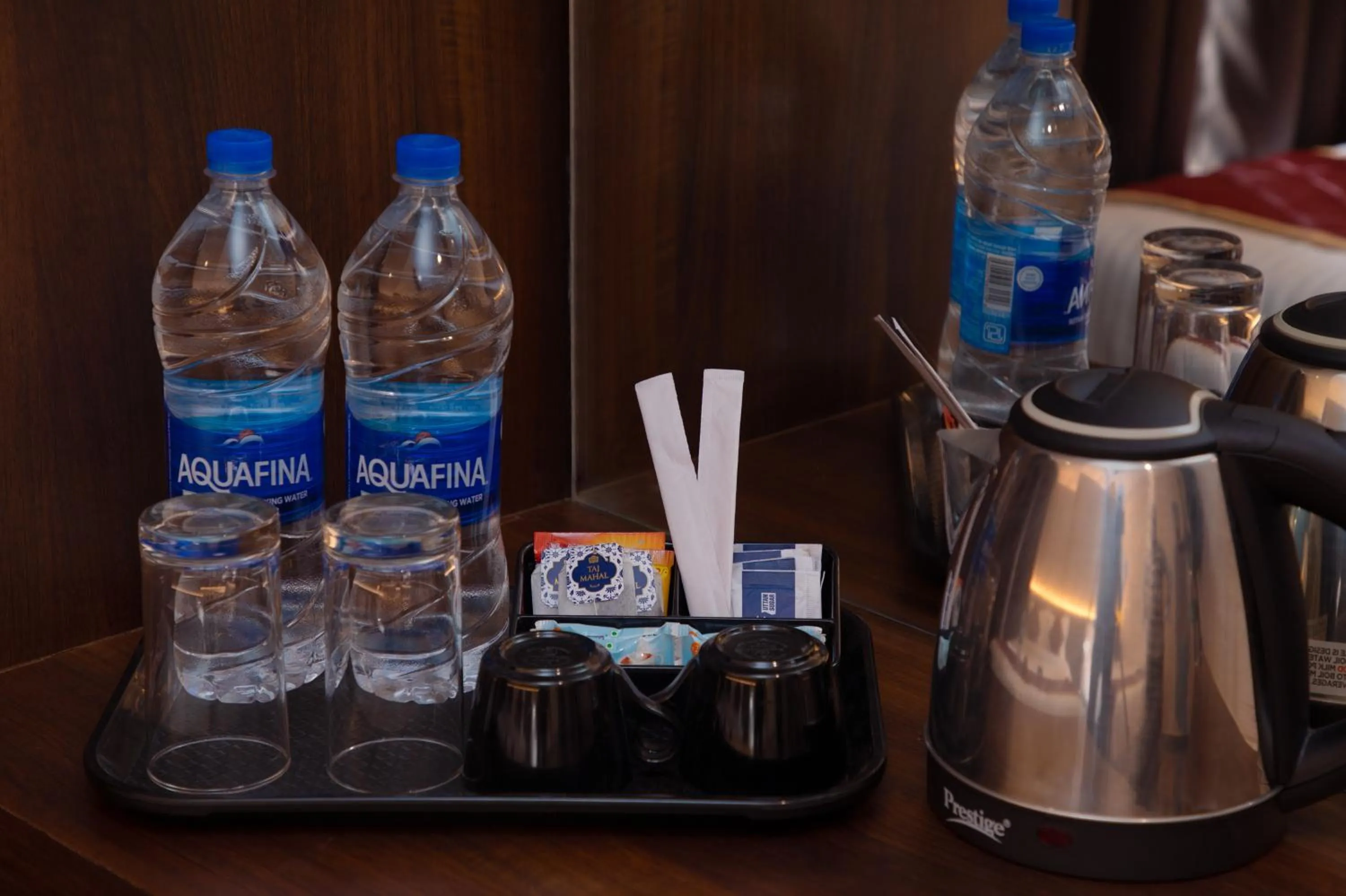 Coffee/tea facilities in SUPREME STAY