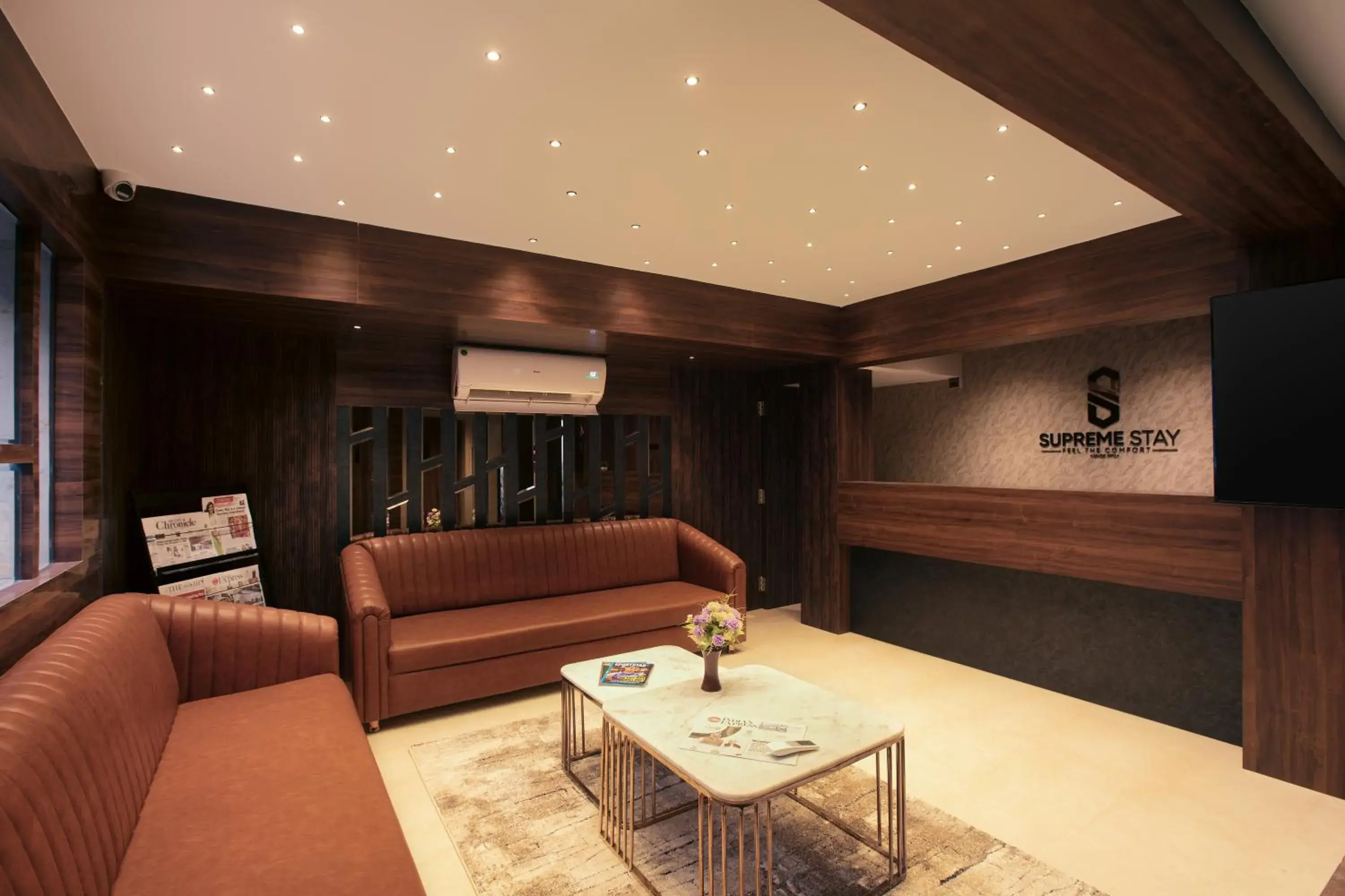 Property building in SUPREME STAY Property building in SUPREME STAY