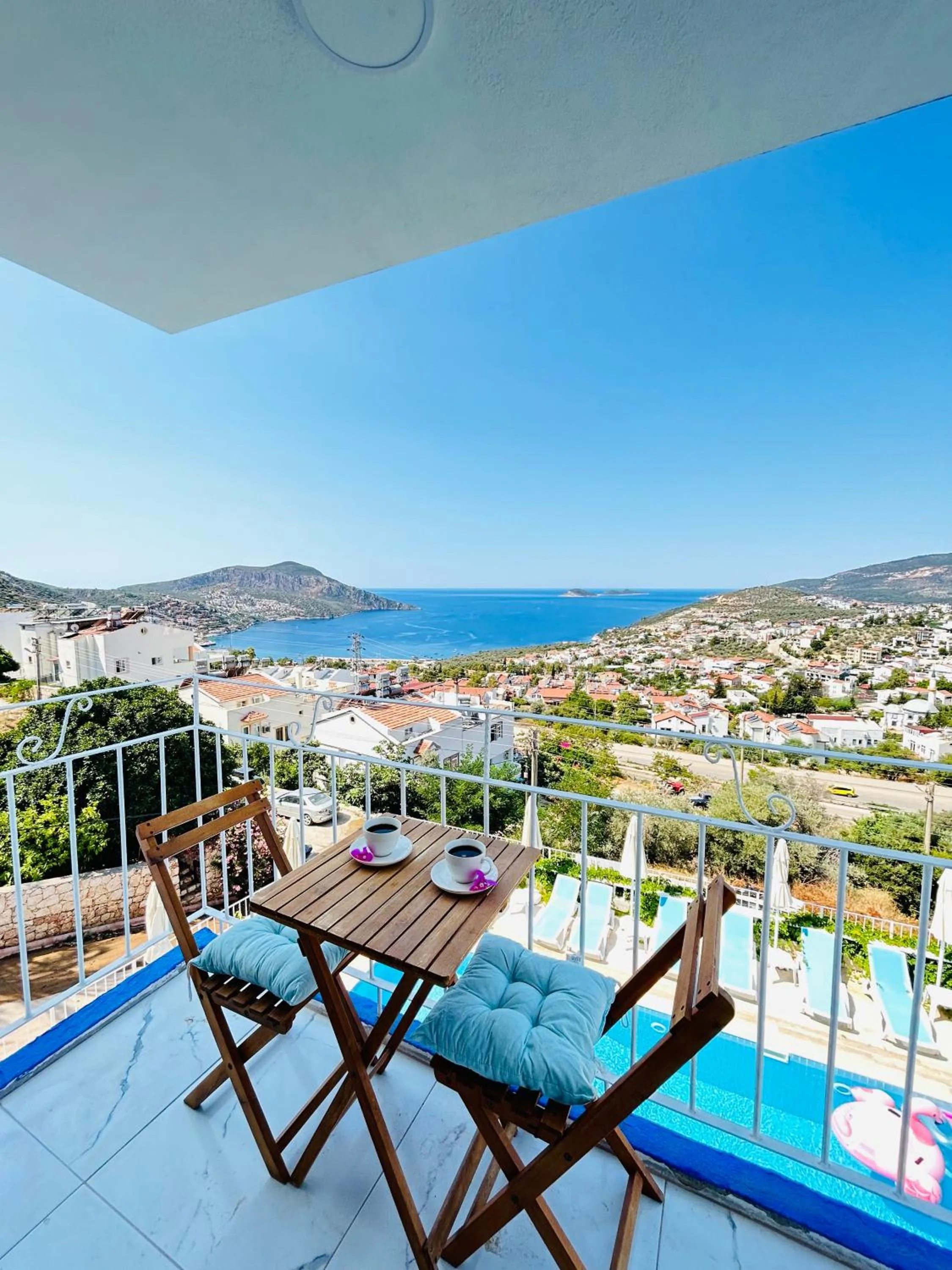 Balcony/Terrace in Marquis Blue Hotel