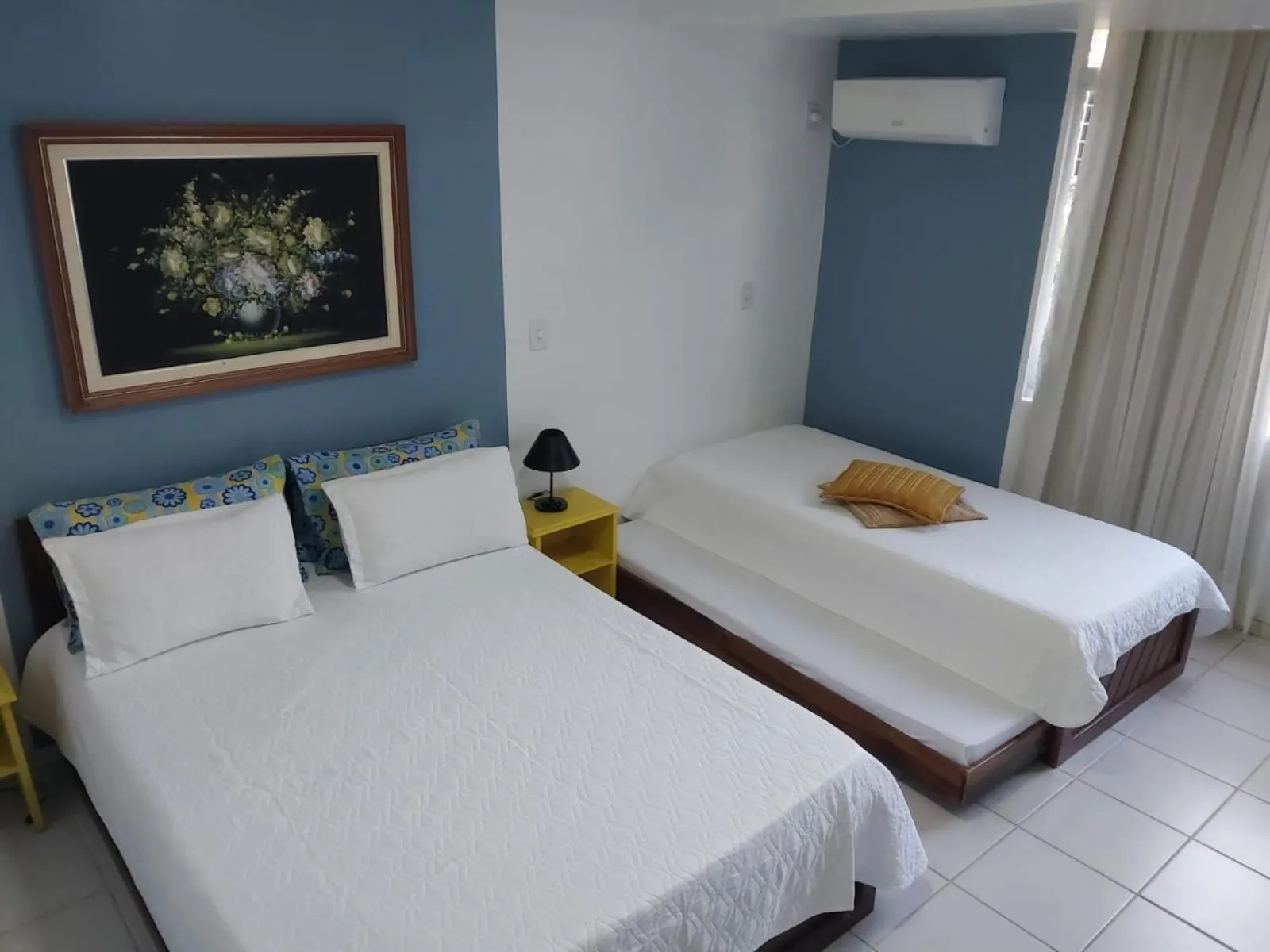 Bedroom, Bed in Flamboyant Hotel