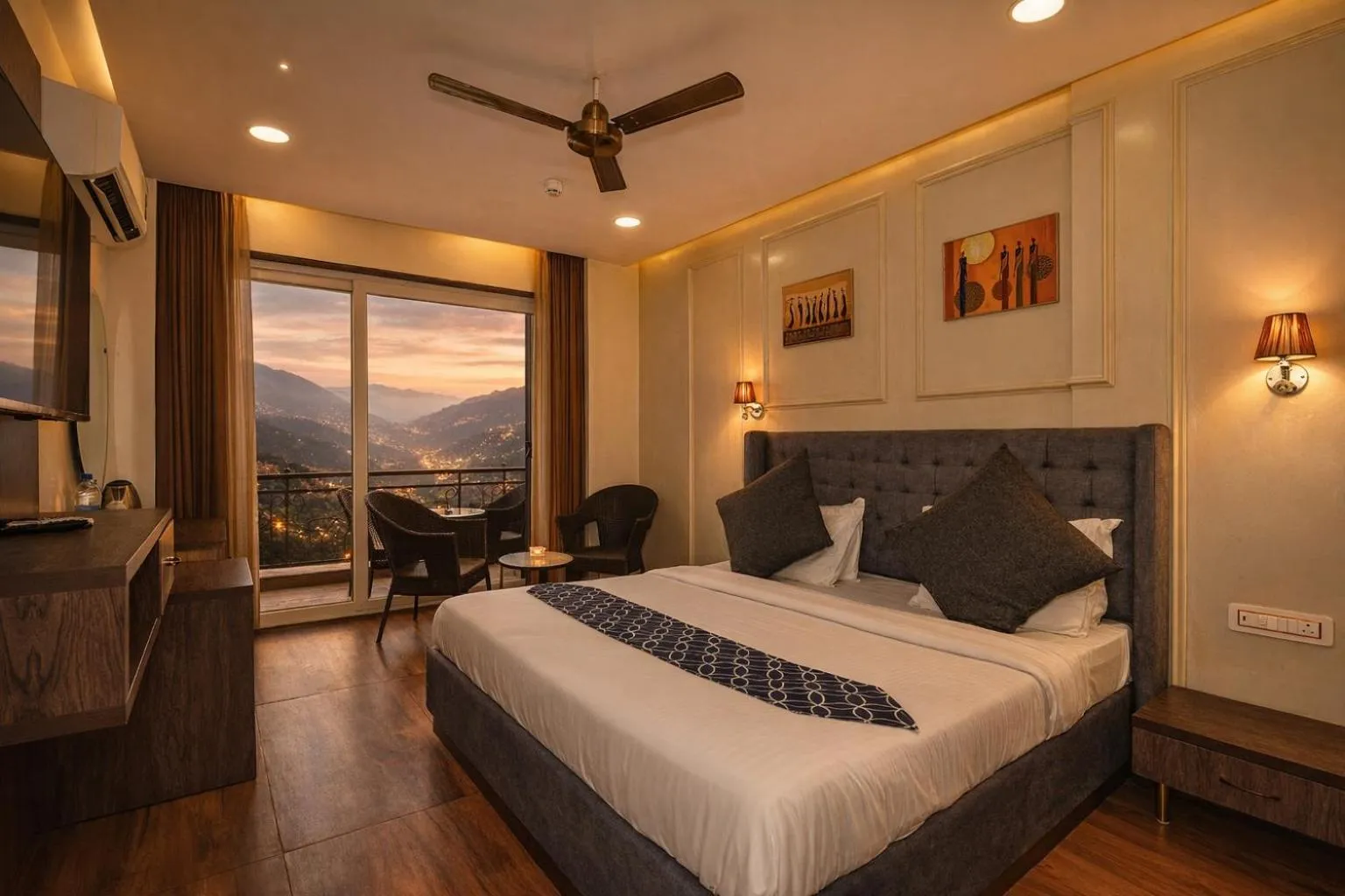 Bed in AH Grand Villa - Hotel Near Dalai Lama Temple