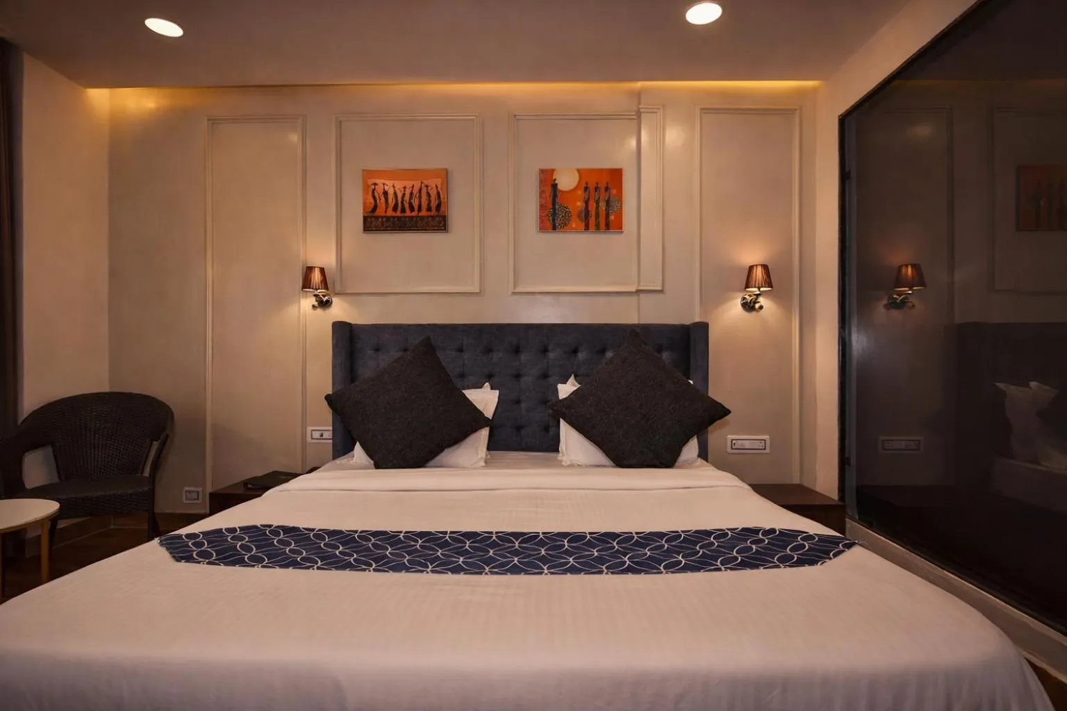 Bed in AH Grand Villa - Hotel Near Dalai Lama Temple