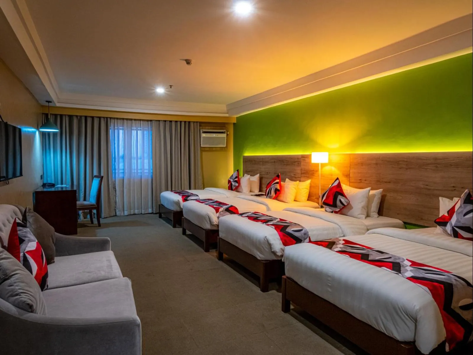 Bedroom, Bed in Kojo Hotels Cebu-Mandaue