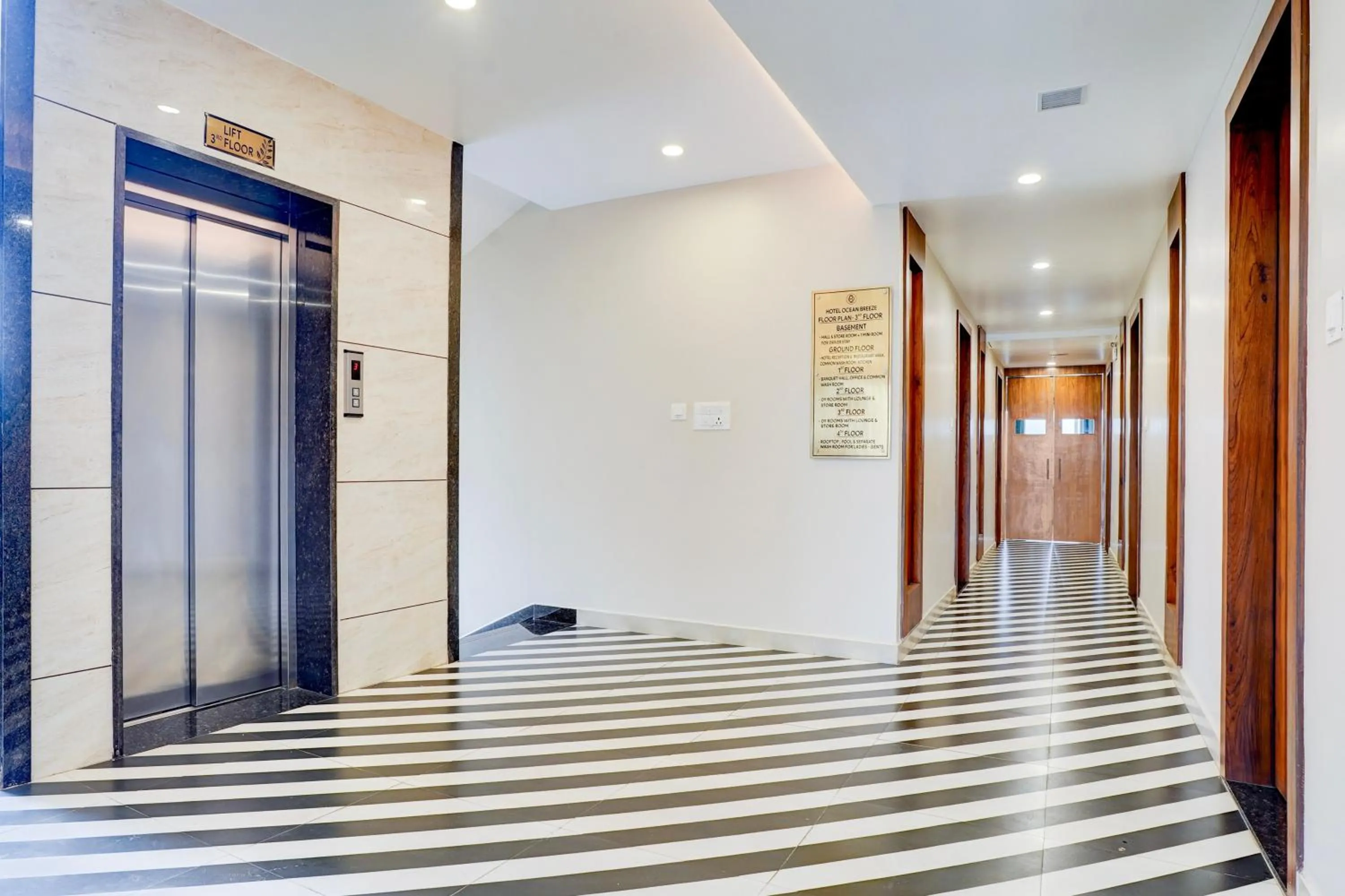 Lobby or reception in Palette by CheckIn Patel Nagar Bhopal