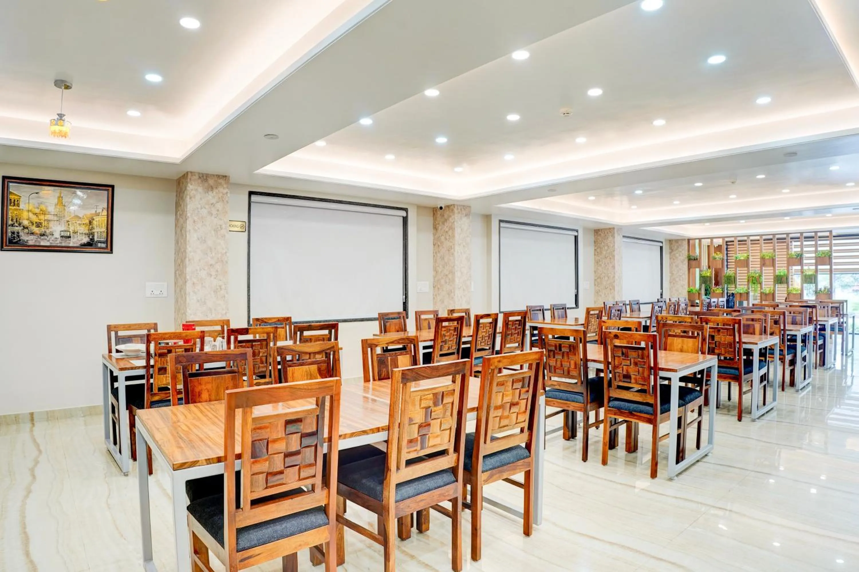 Other in Palette by CheckIn Patel Nagar Bhopal