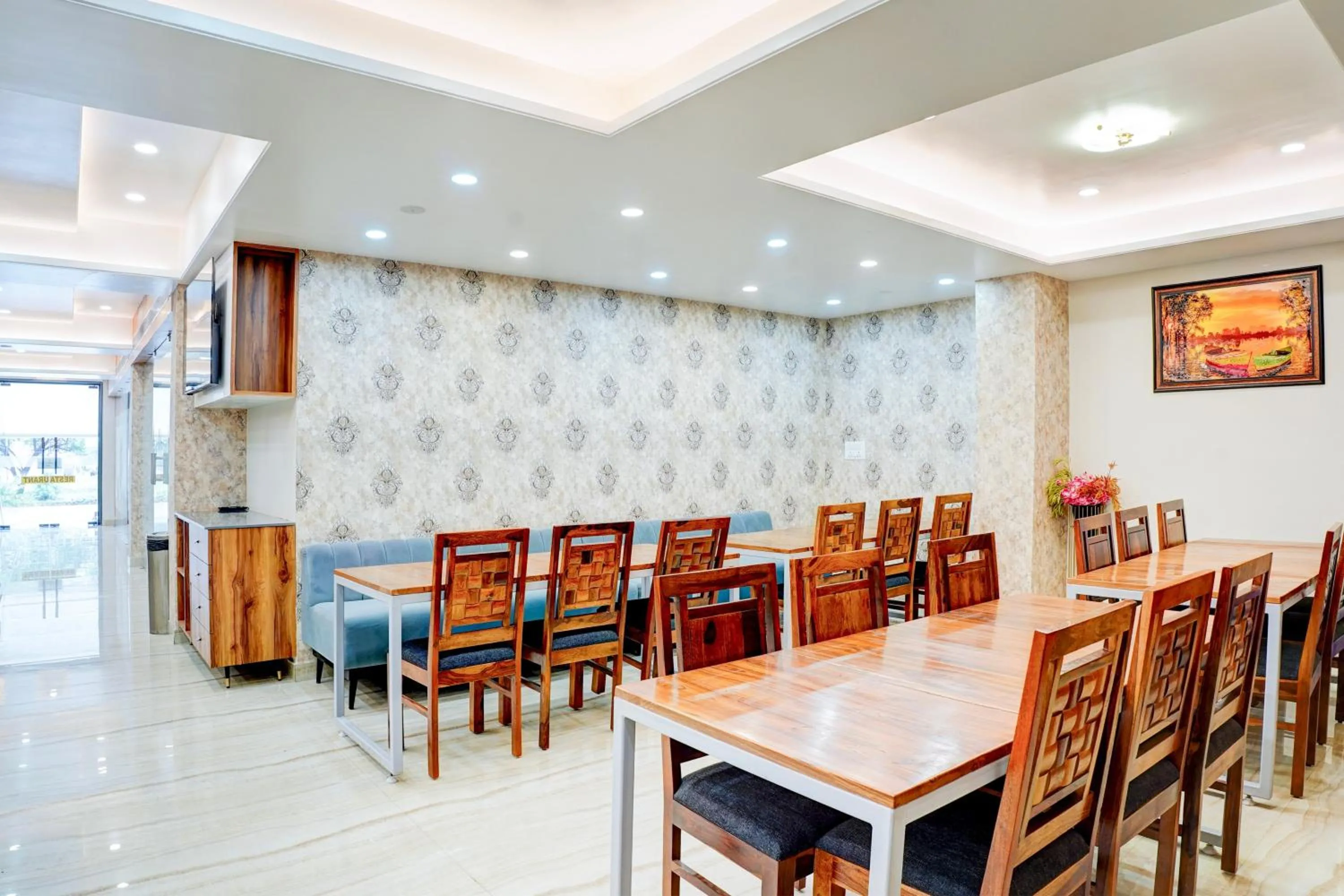 Other in Palette by CheckIn Patel Nagar Bhopal