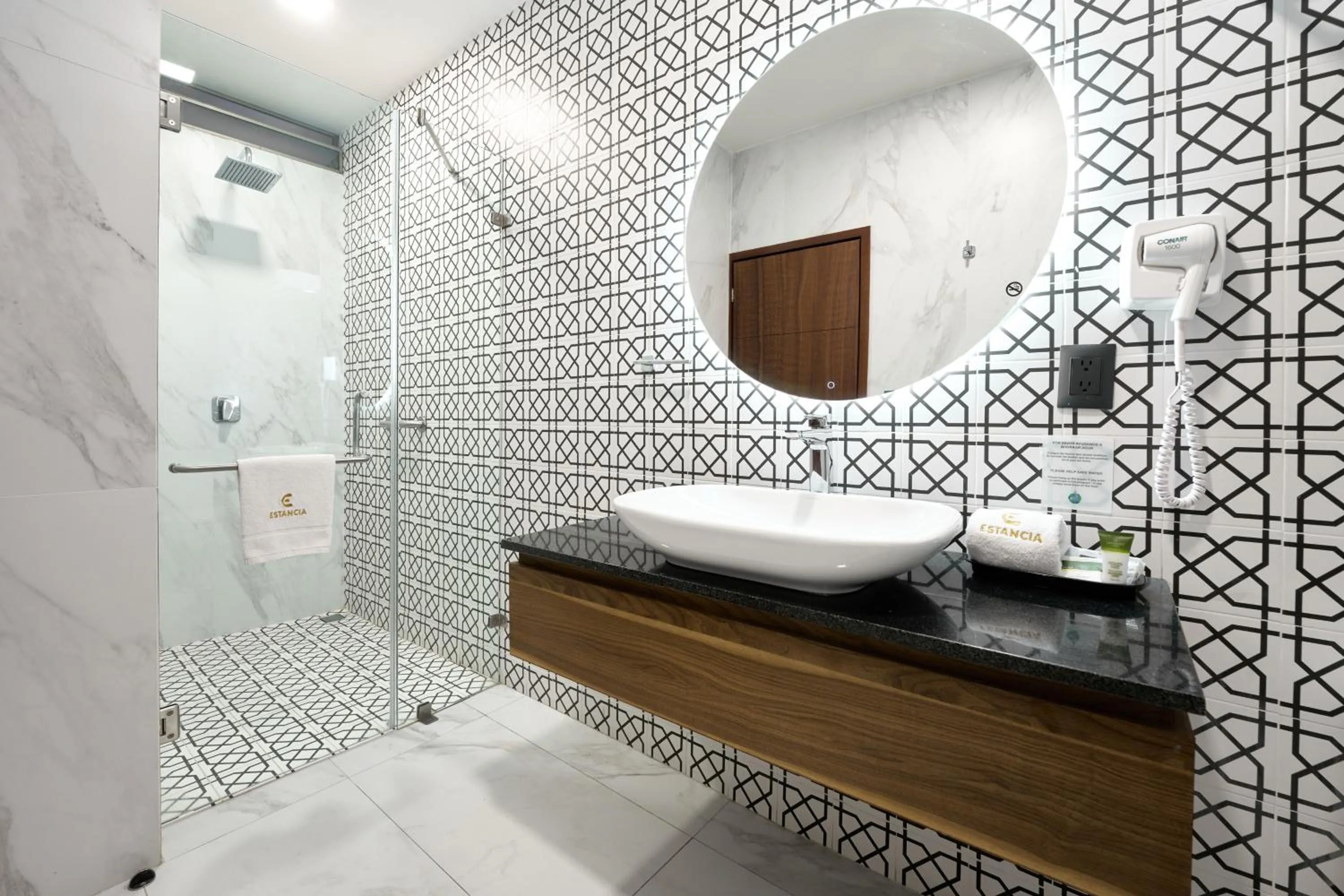 Hotel Estancia Business Class