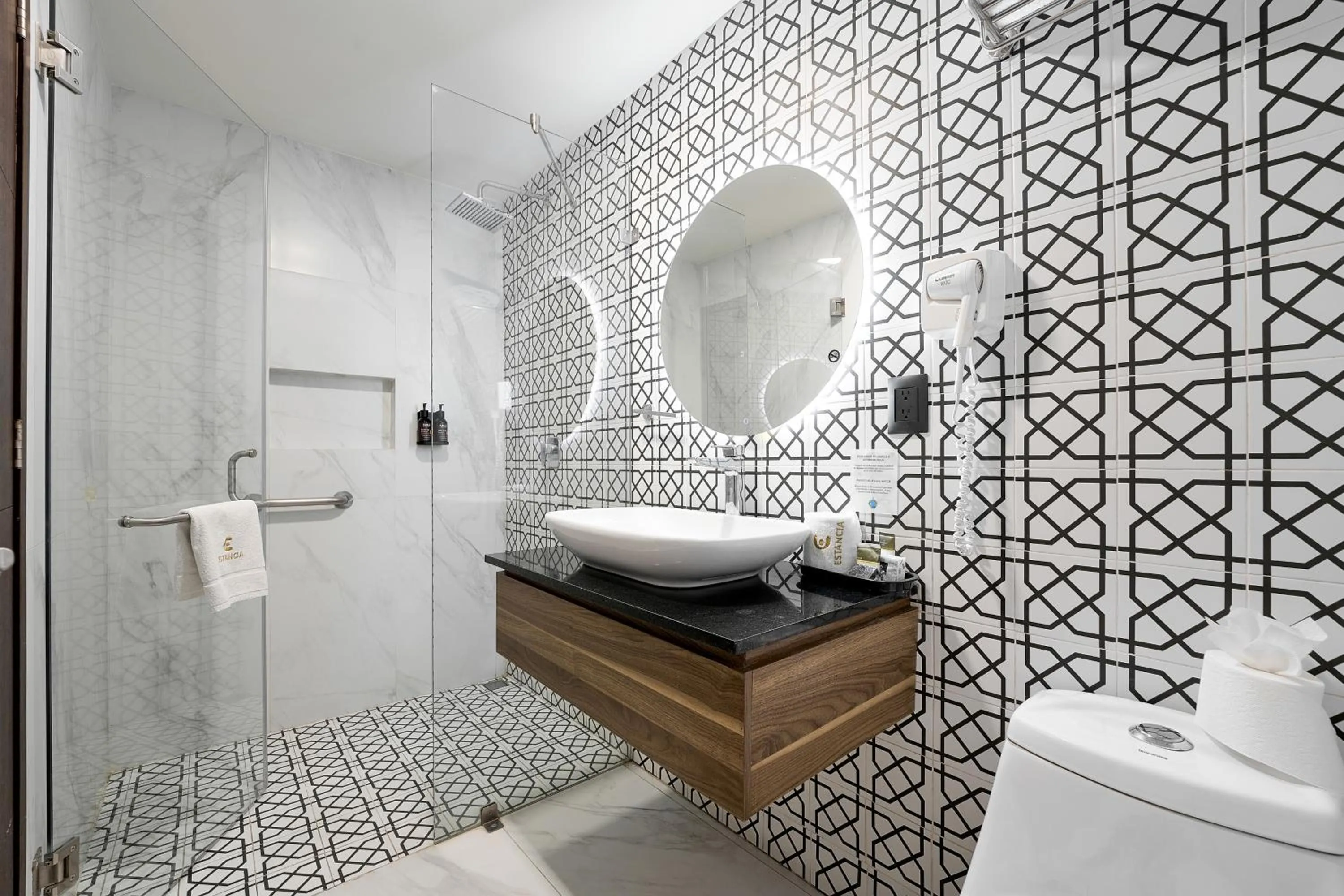 Hotel Estancia Business Class