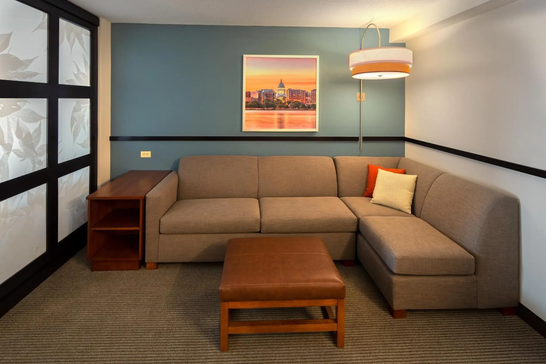 Living room in Hyatt Place Madison/Downtown