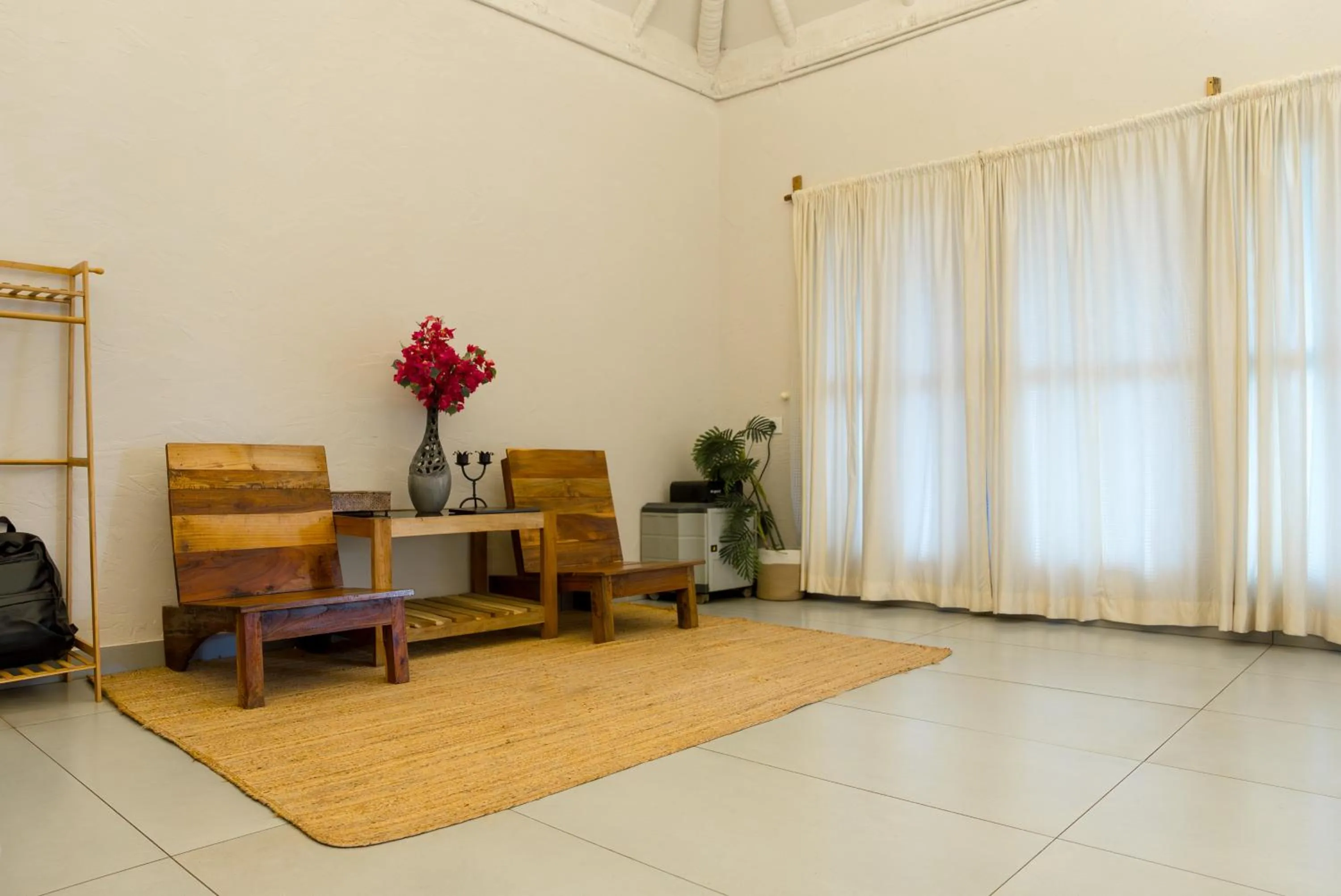 Living room in Nidra by Sarwaa