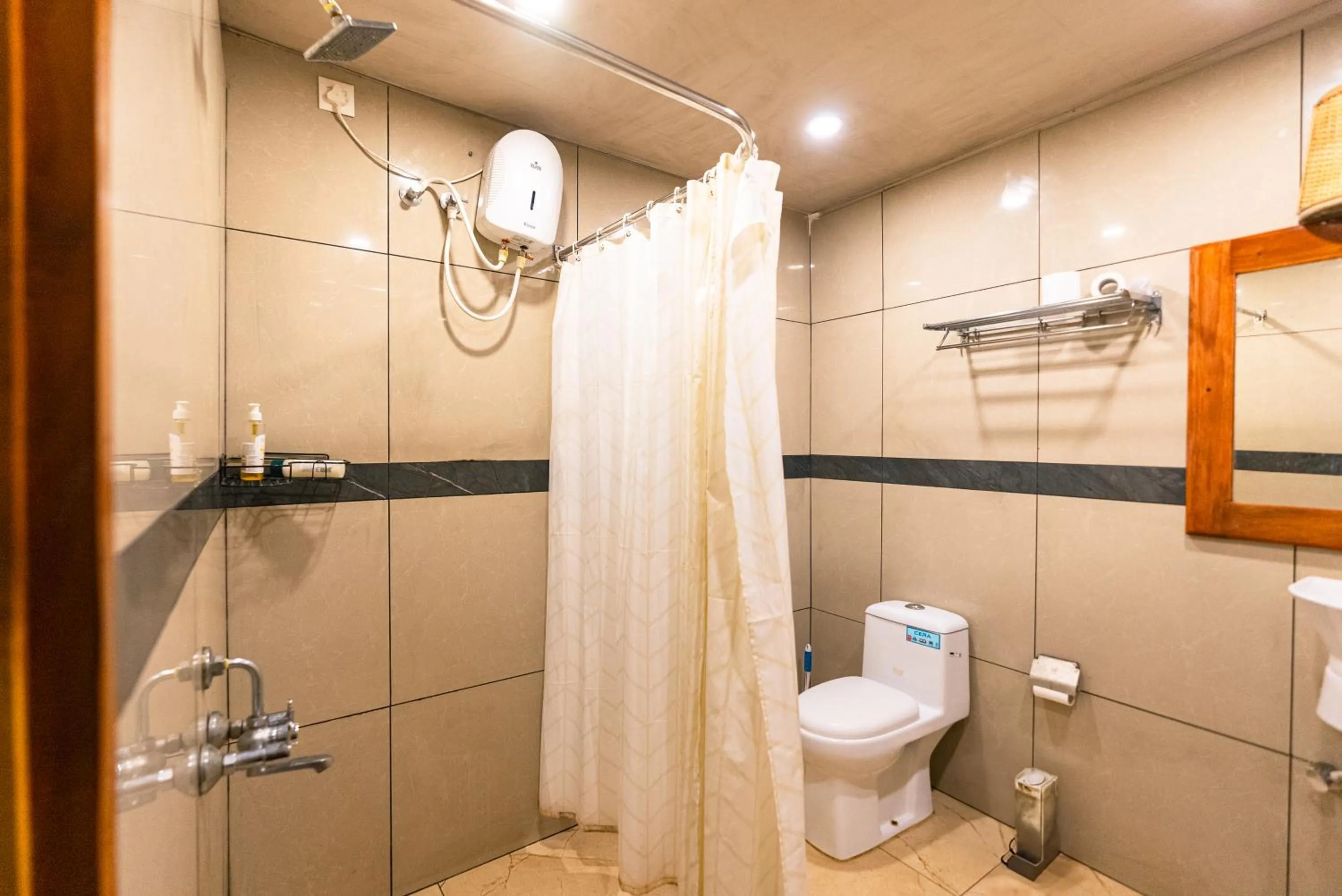 Shower in Nidra by Sarwaa