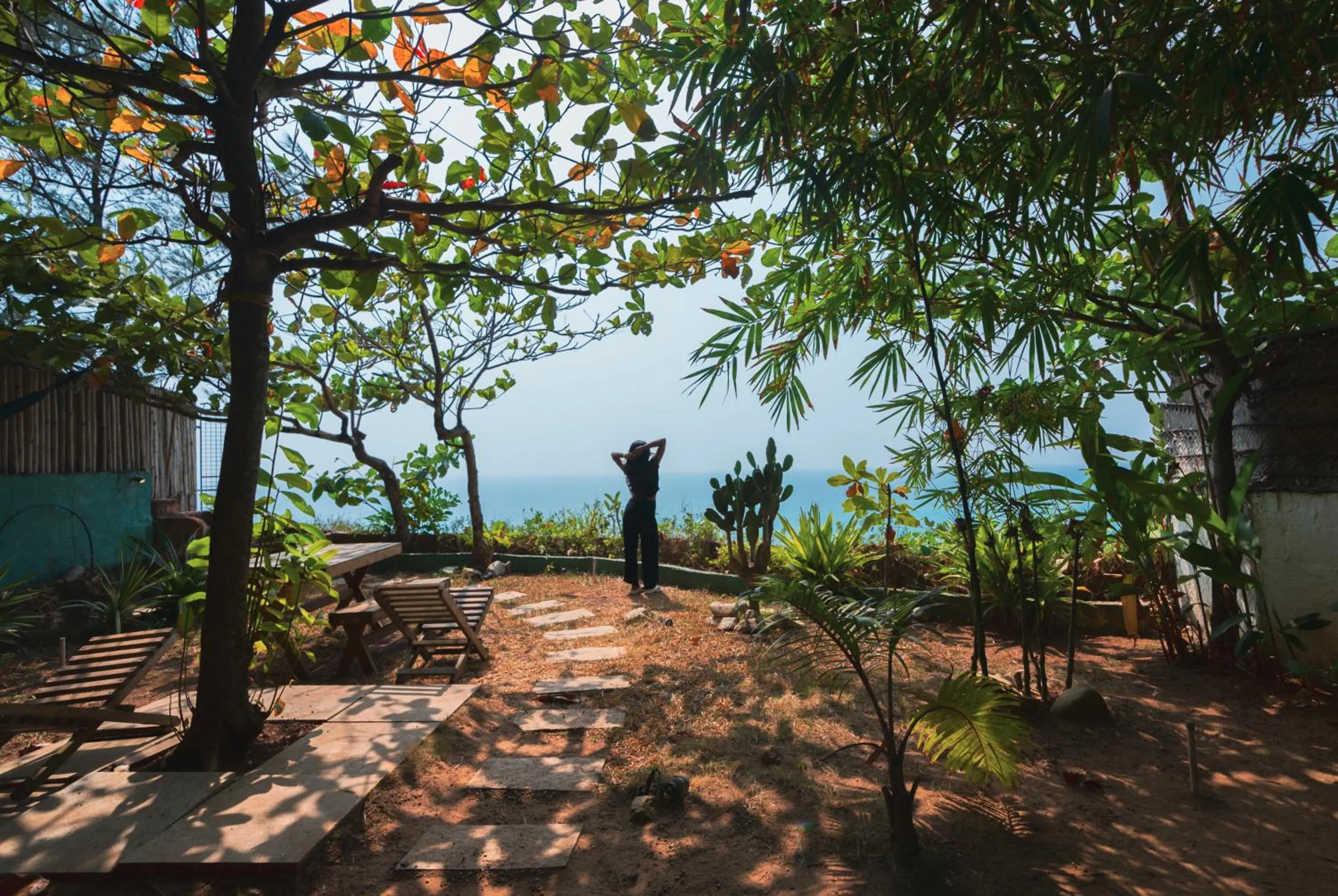 Garden view in Nidra by Sarwaa