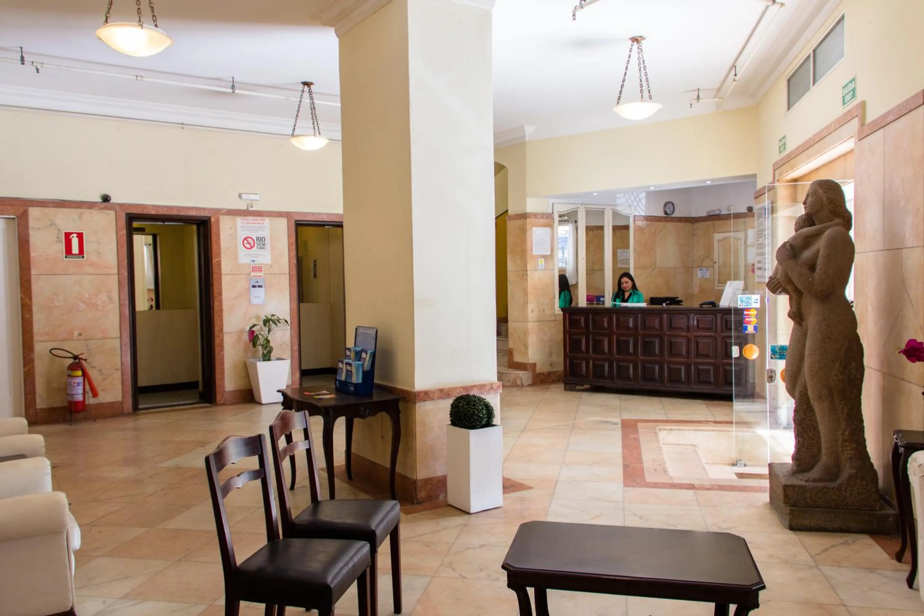 Lobby or reception in Hotel Carioca
