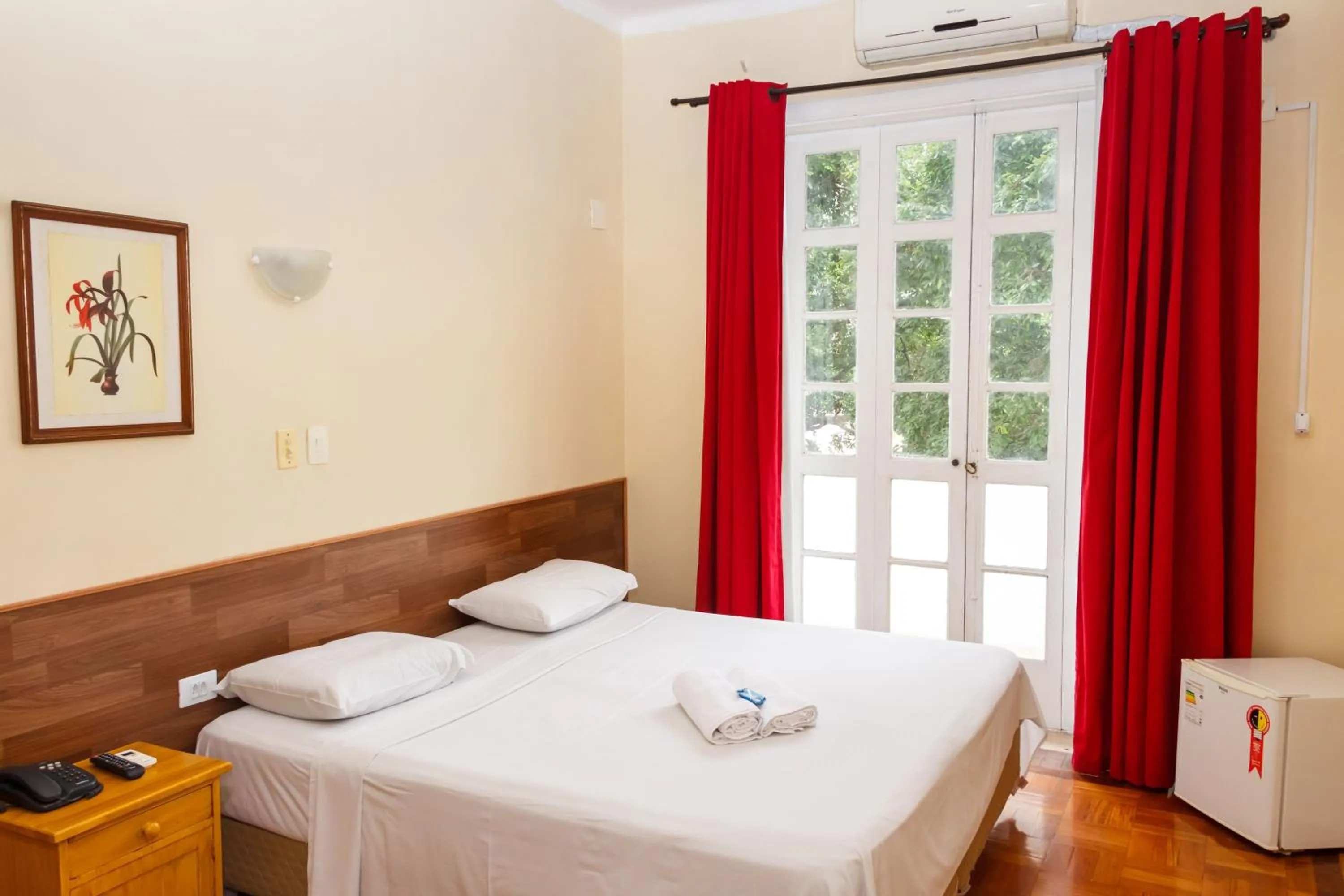 Bed in Hotel Carioca