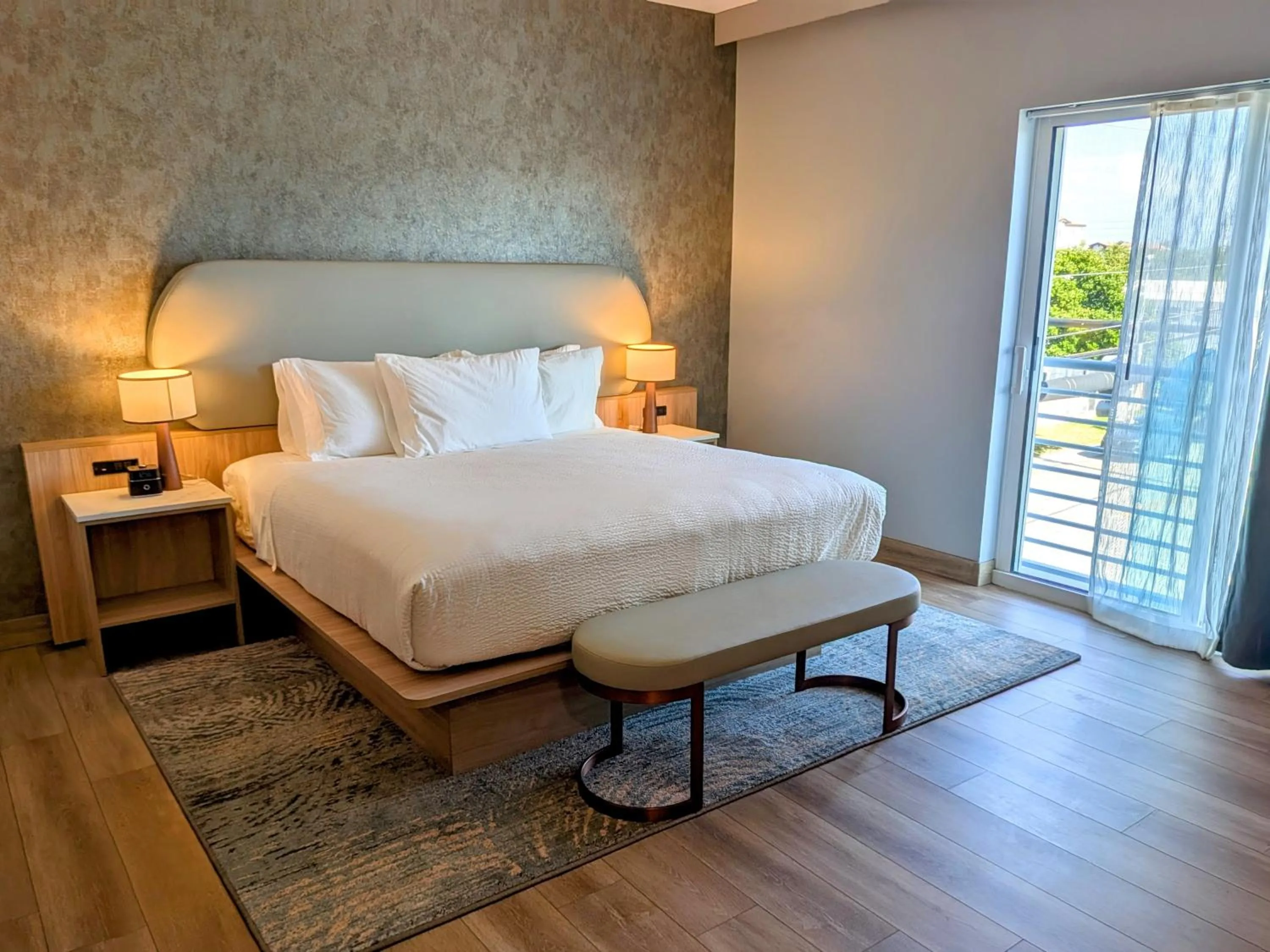 Coffee/tea facilities, Bed in Sea Glass Beach Place, Trademark Collection by Wyndham