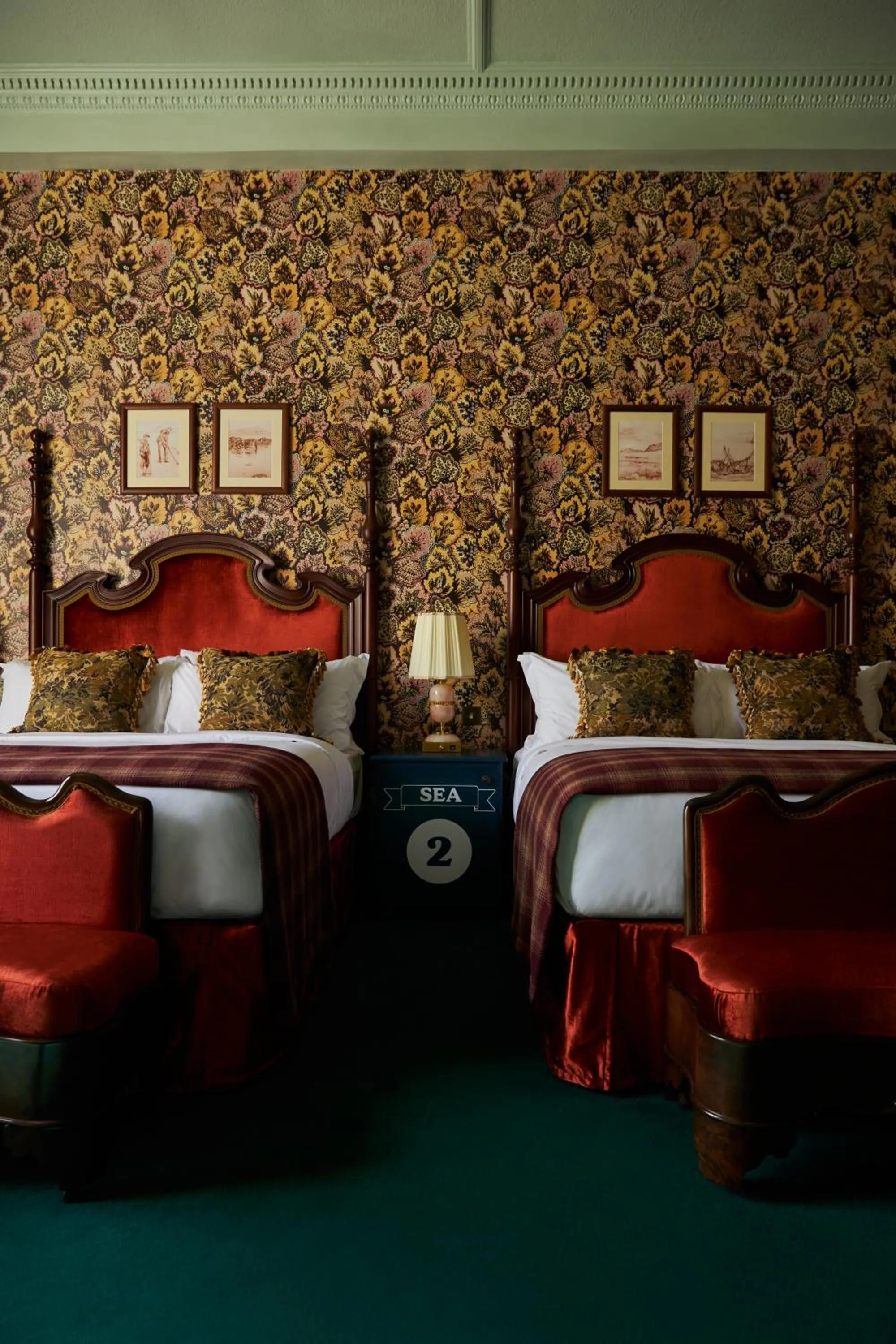 Bed in Marine North Berwick