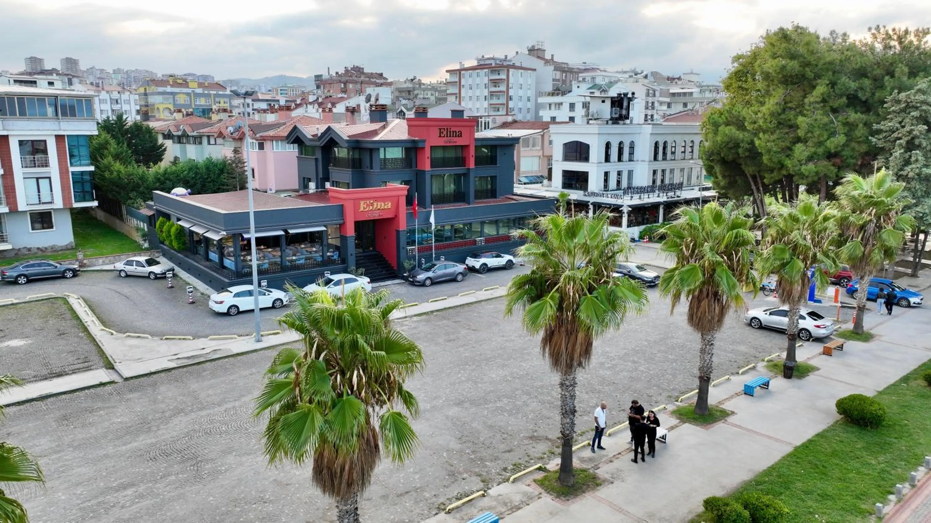 Elina Managed by Dedeman