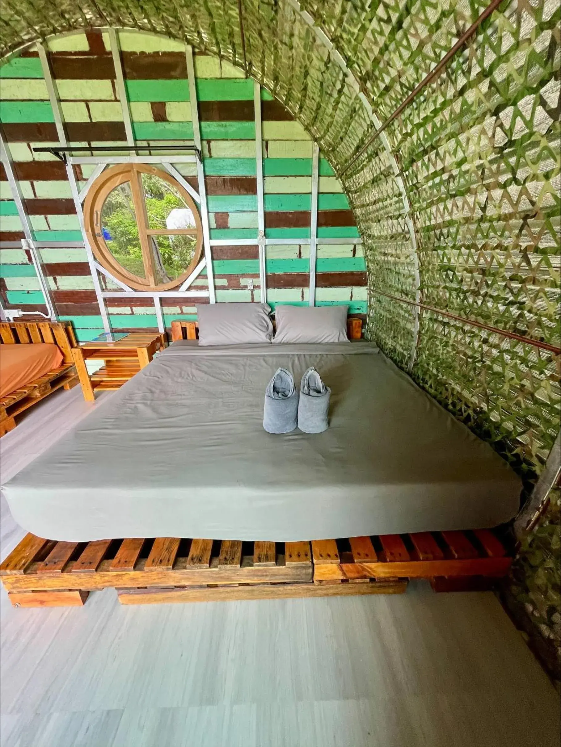 Bed in Cliff Cottage Bed in Cliff Cottage