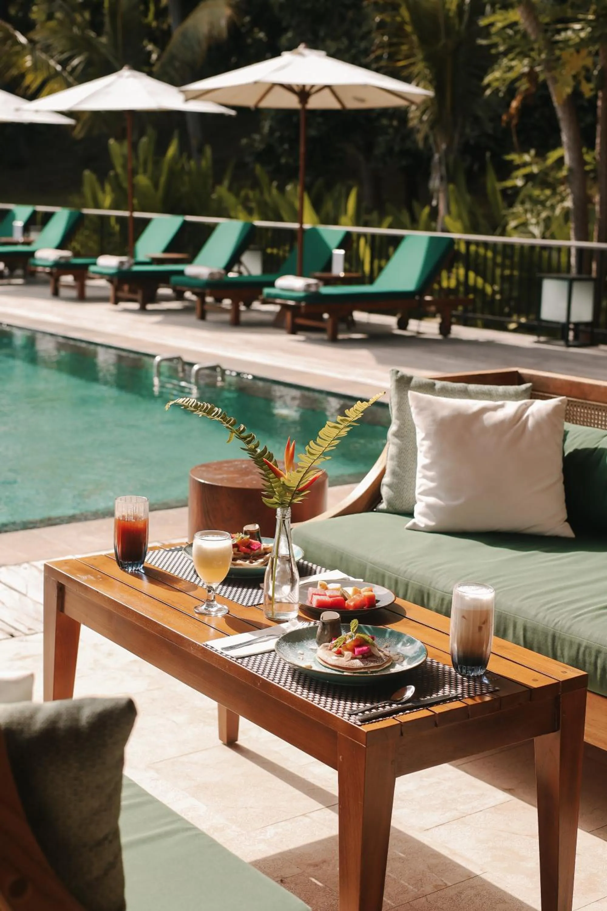 Breakfast in Sanglung Villas & Suites