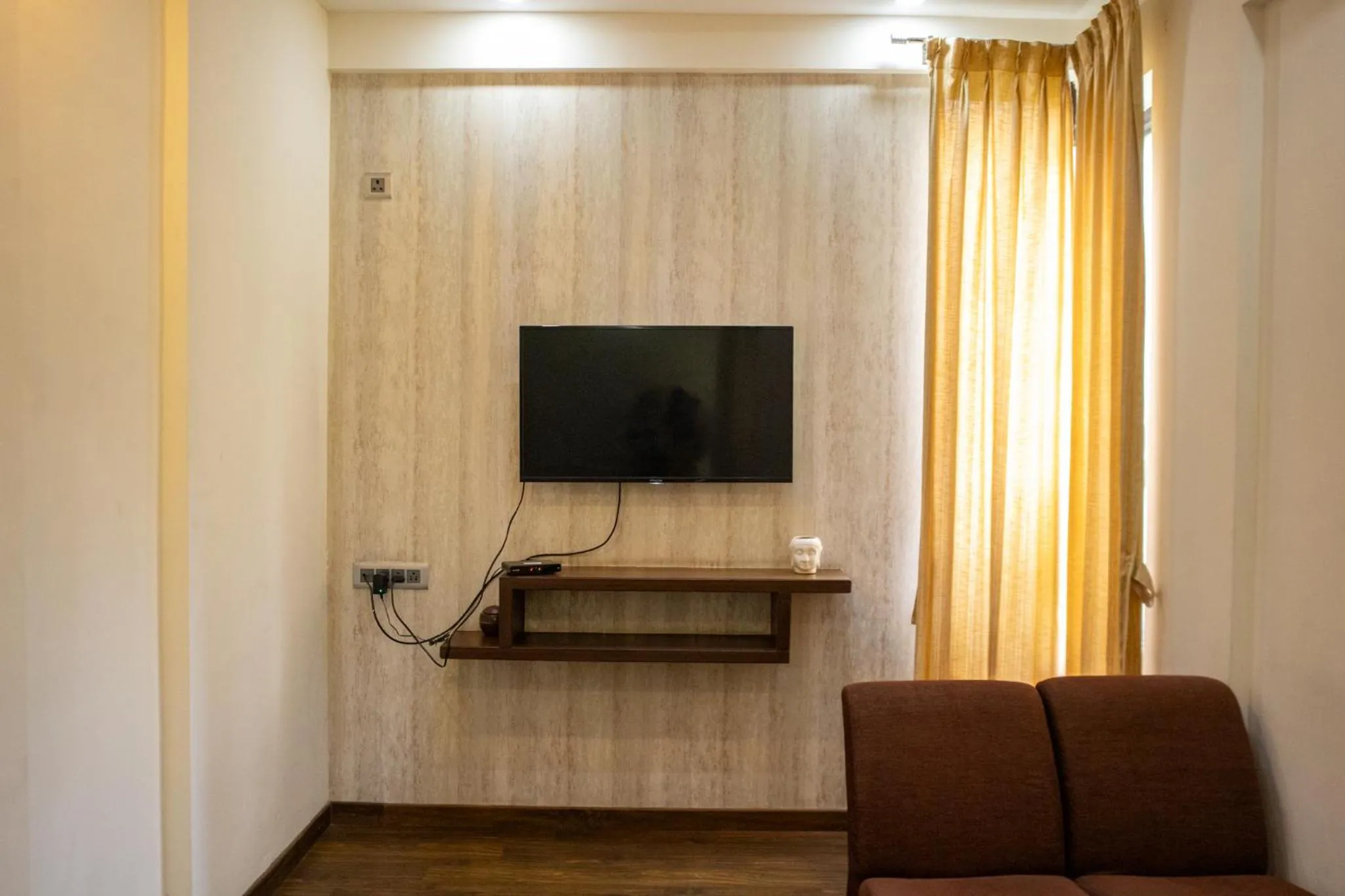 TV and multimedia in Mystic Apartotel Hebbal