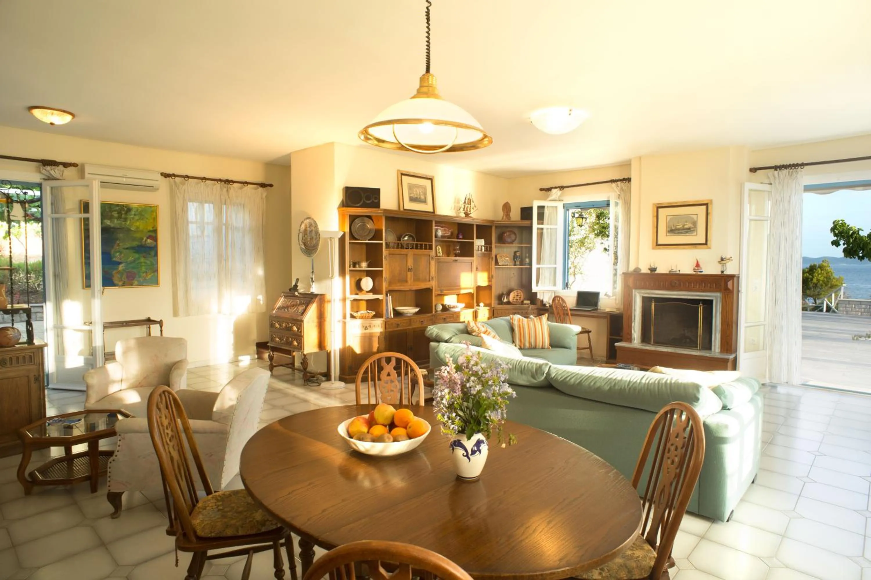 Communal lounge/ TV room in Villa Irini