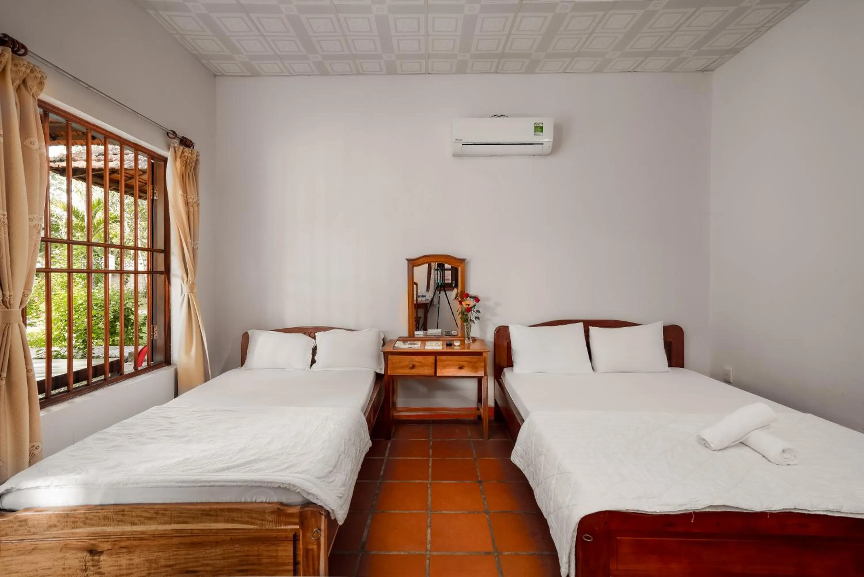 Bed in Huong Giang Bungalow