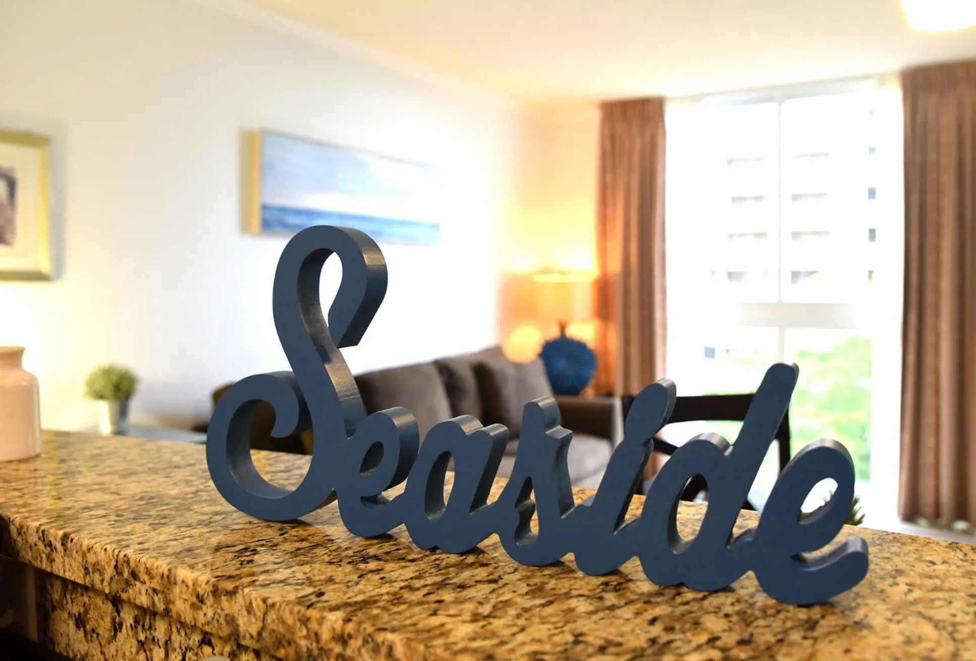 Relaxing Condo Hotel In The Grove, Free Parking