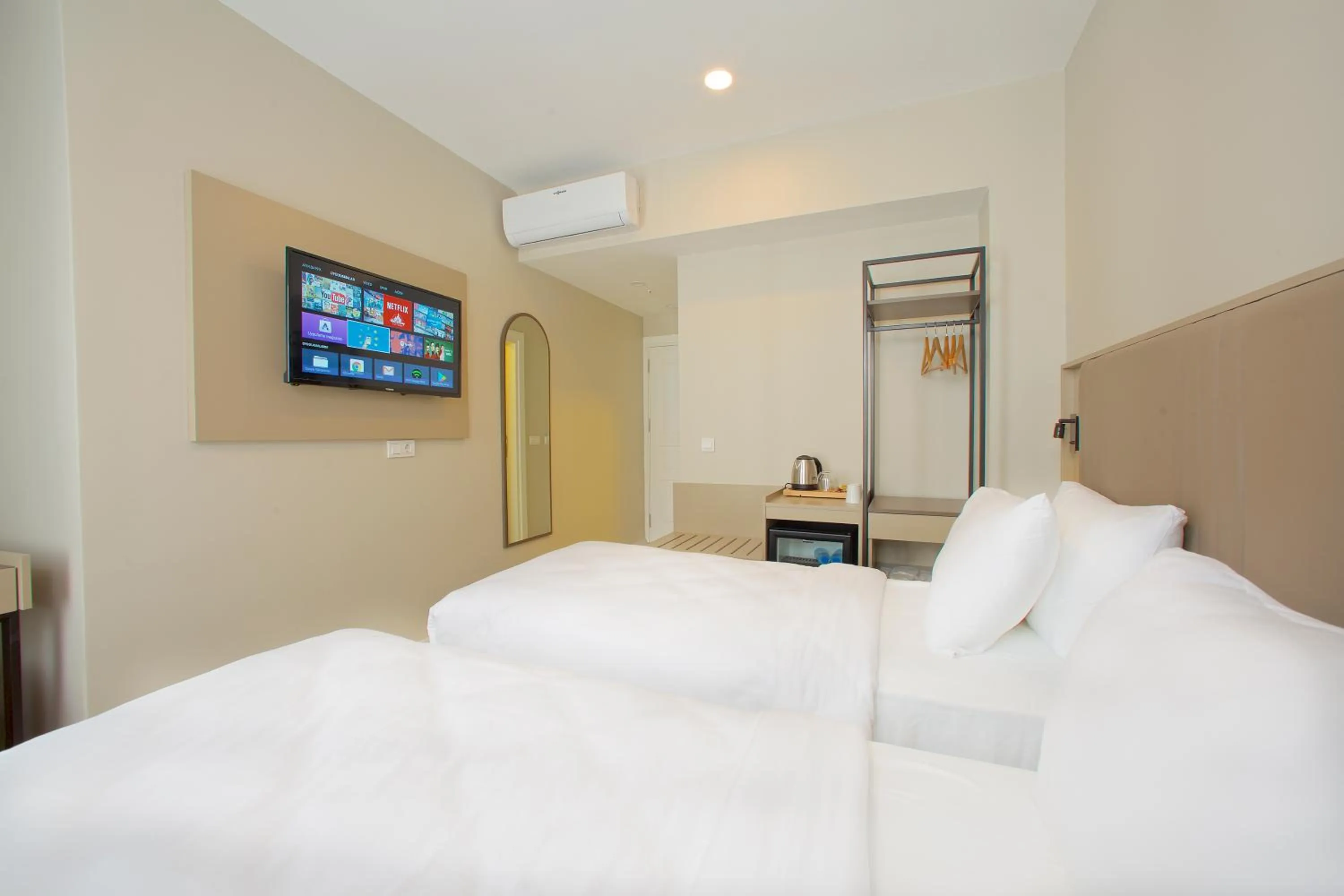 Bedroom, Bed in Joy Taksim