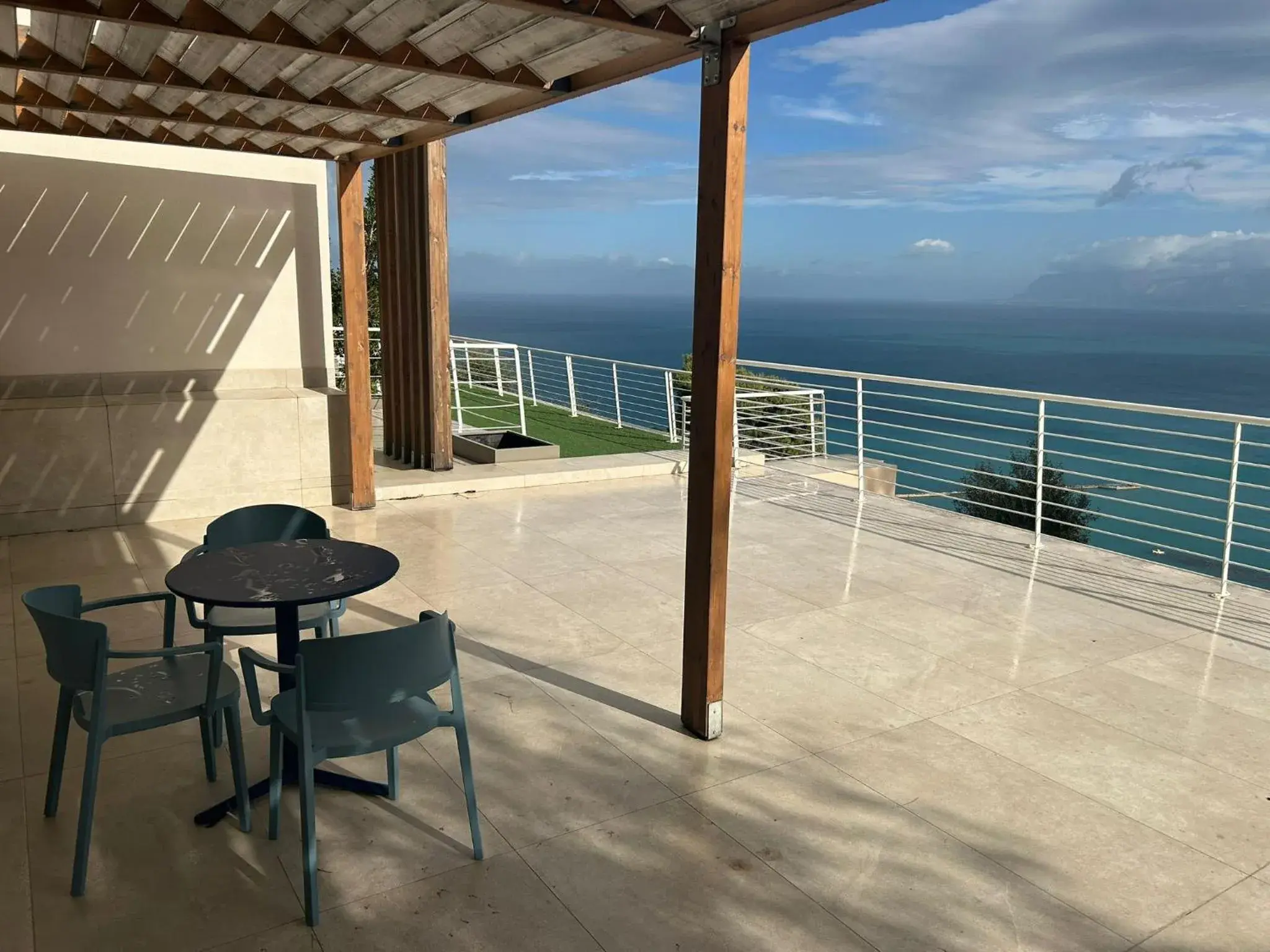 Suite with Sea View in Hotel Belvedere Resort Suite with Sea View in Hotel Belvedere Resort